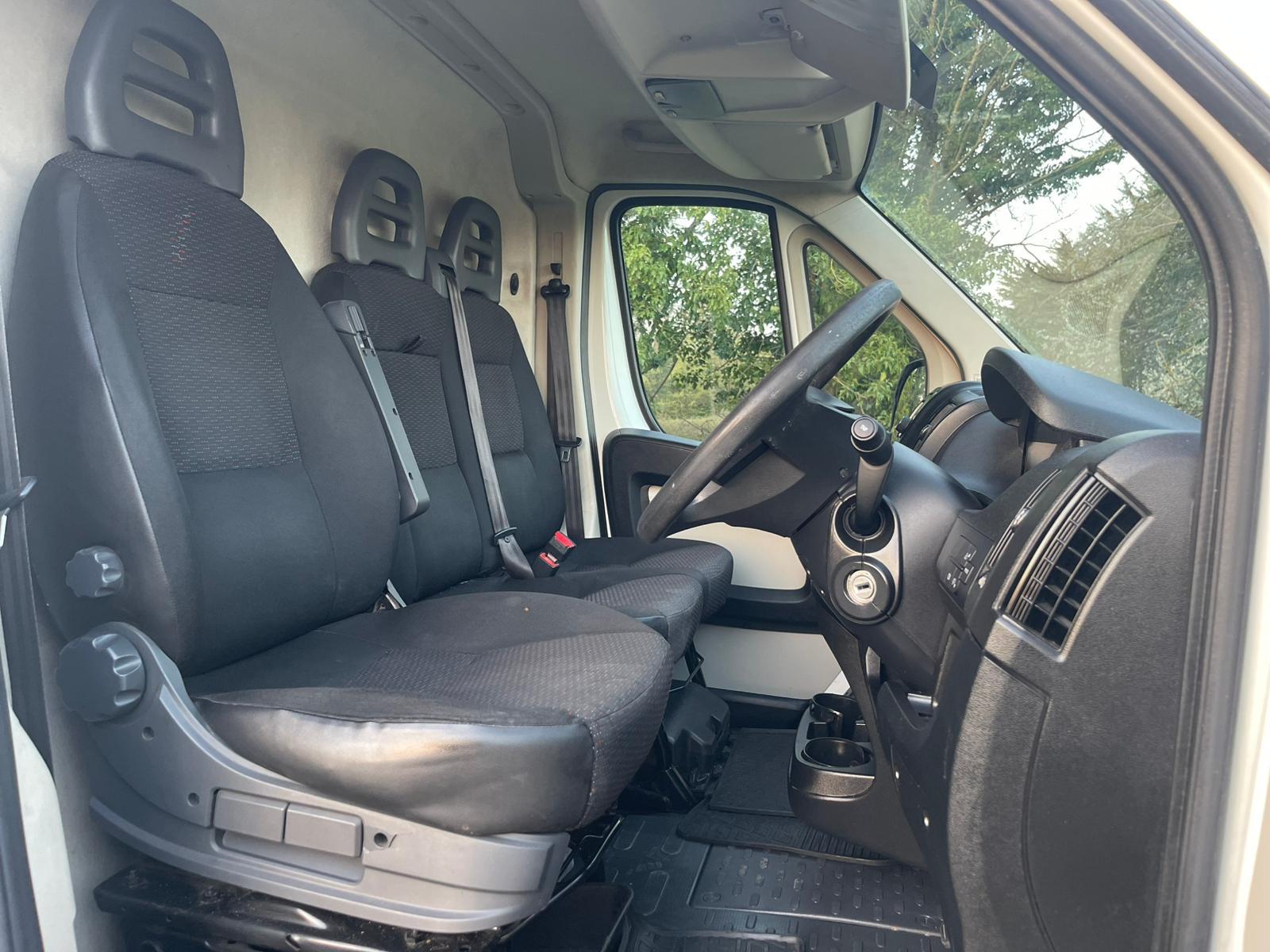 Citroen Relay 2.0 BlueHDi 35 Enterprise Panel Van 5dr Diesel Manual L3 High Roof Euro 6 (130 ps)