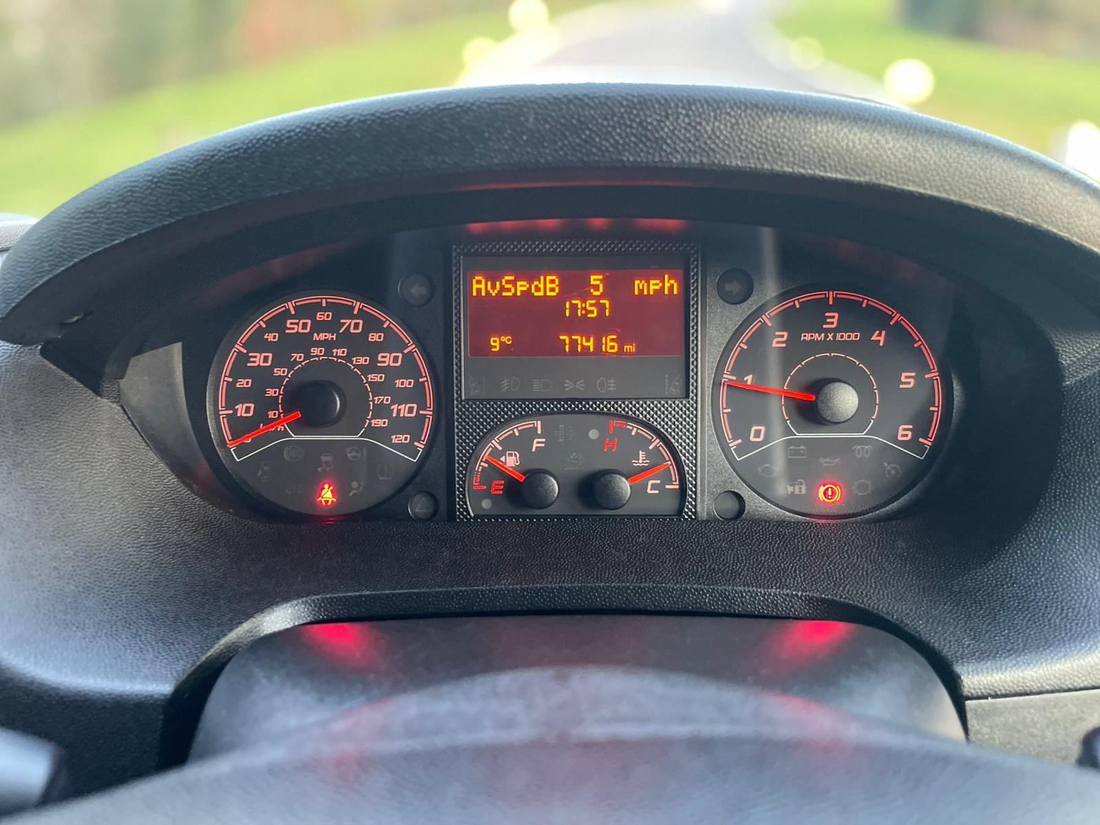 Citroen Relay 2.0 BlueHDi 35 Enterprise Panel Van 5dr Diesel Manual L3 High Roof Euro 6 (130 ps)