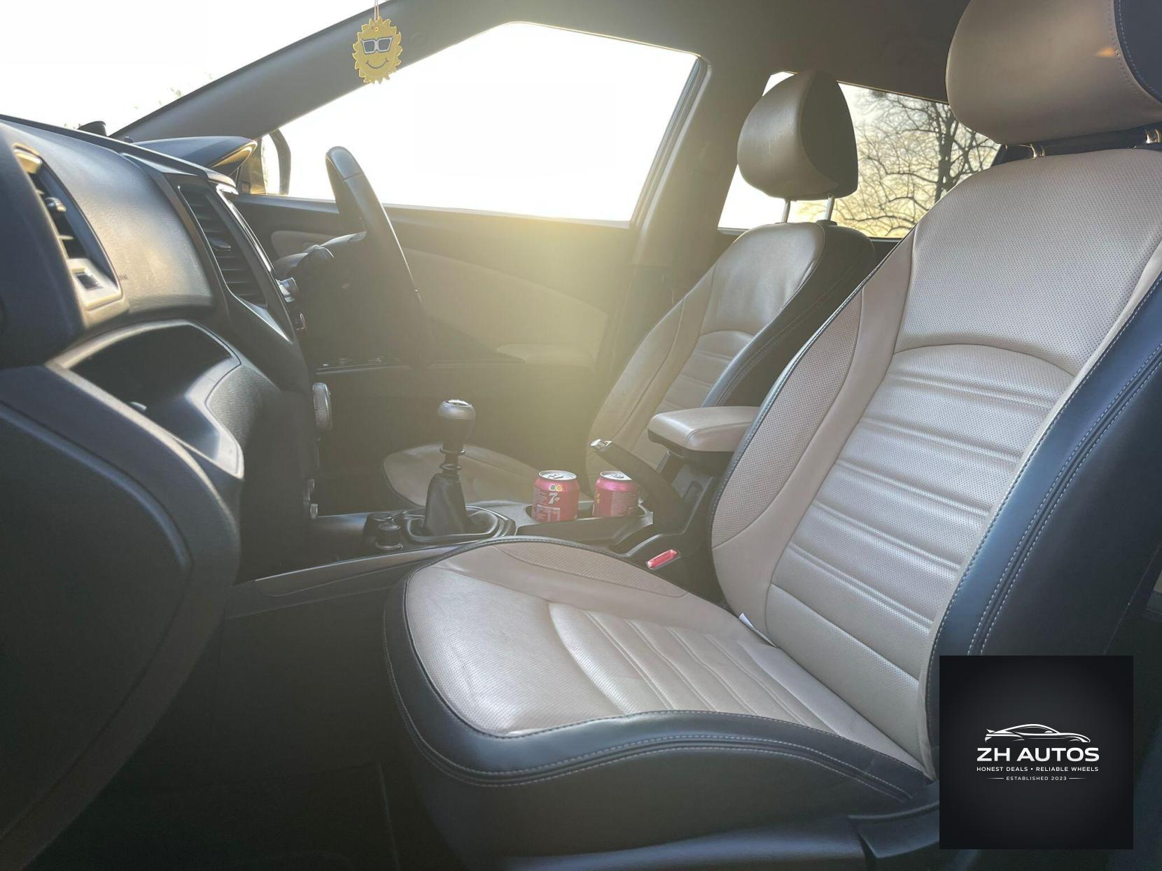 SsangYong Tivoli XLV ELX SUV (2016 - 2020)