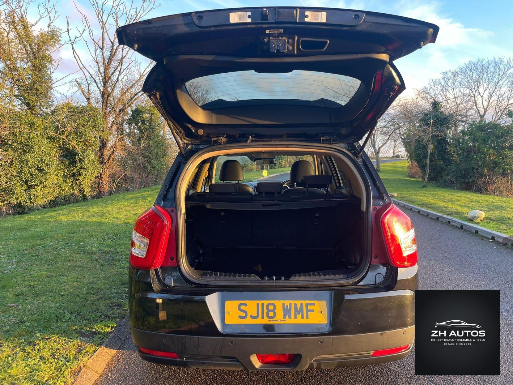 SsangYong Tivoli XLV ELX SUV (2016 - 2020)