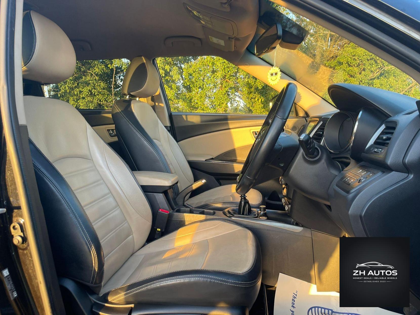 SsangYong Tivoli XLV ELX SUV (2016 - 2020)