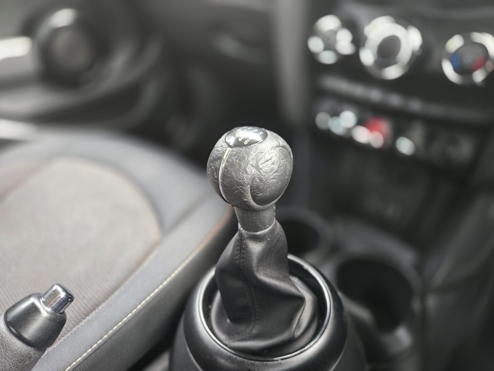 MINI Hatch 1.5 Cooper Hatchback 5dr Petrol Manual Euro 6 (s/s) (136 ps)