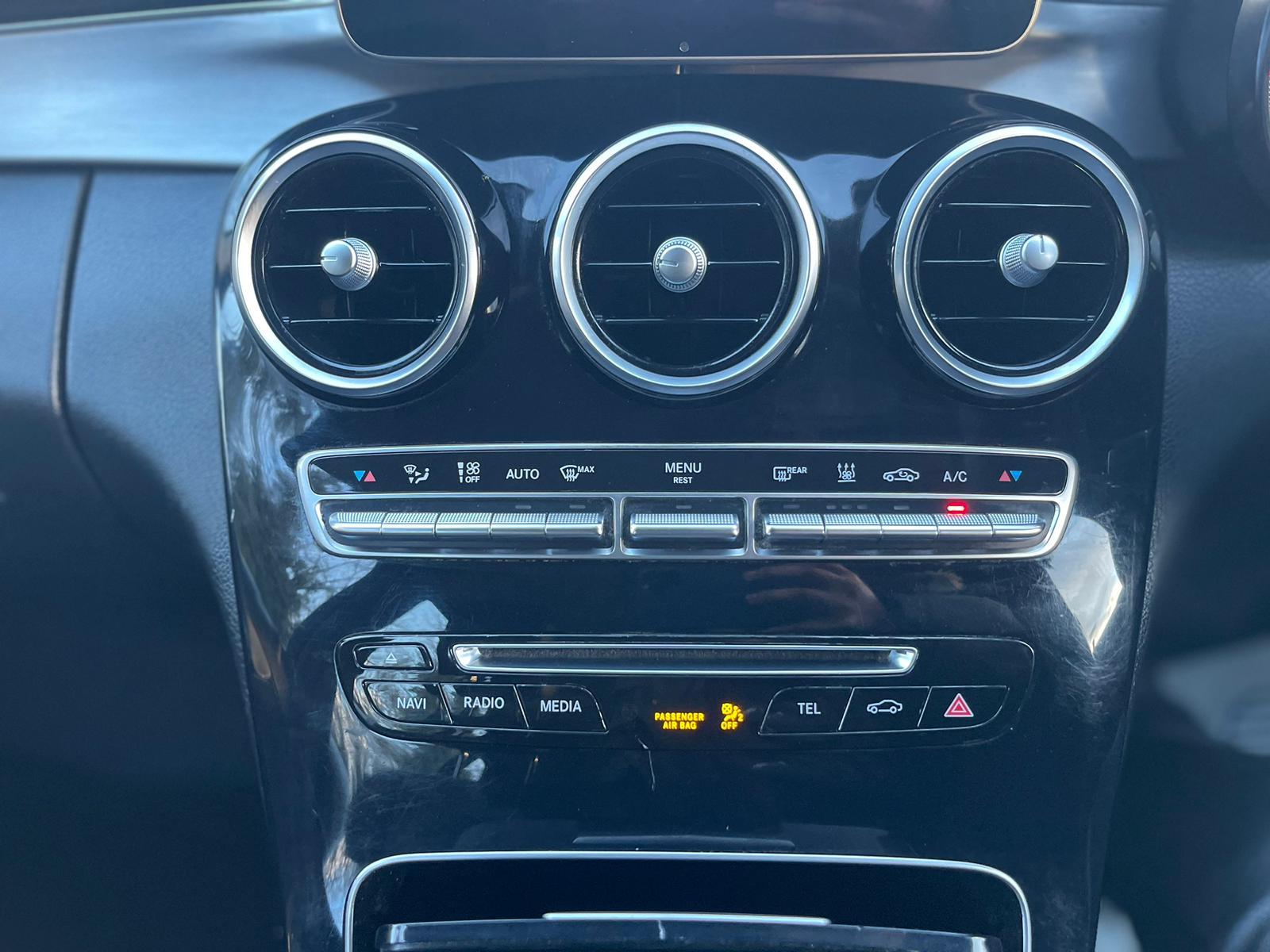 Mercedes-Benz C Class 2.0 C350e 6.4kWh Sport Estate 5dr Petrol Plug-in Hybrid G-Tronic+ Euro 6 (s/s) (293 ps)