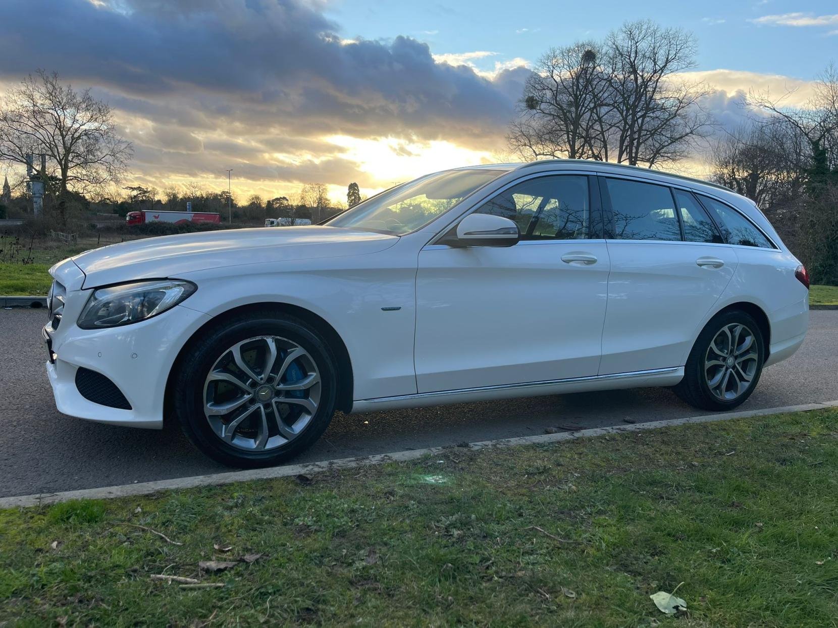 Mercedes-Benz C Class 2.0 C350e 6.4kWh Sport Estate 5dr Petrol Plug-in Hybrid G-Tronic+ Euro 6 (s/s) (293 ps)