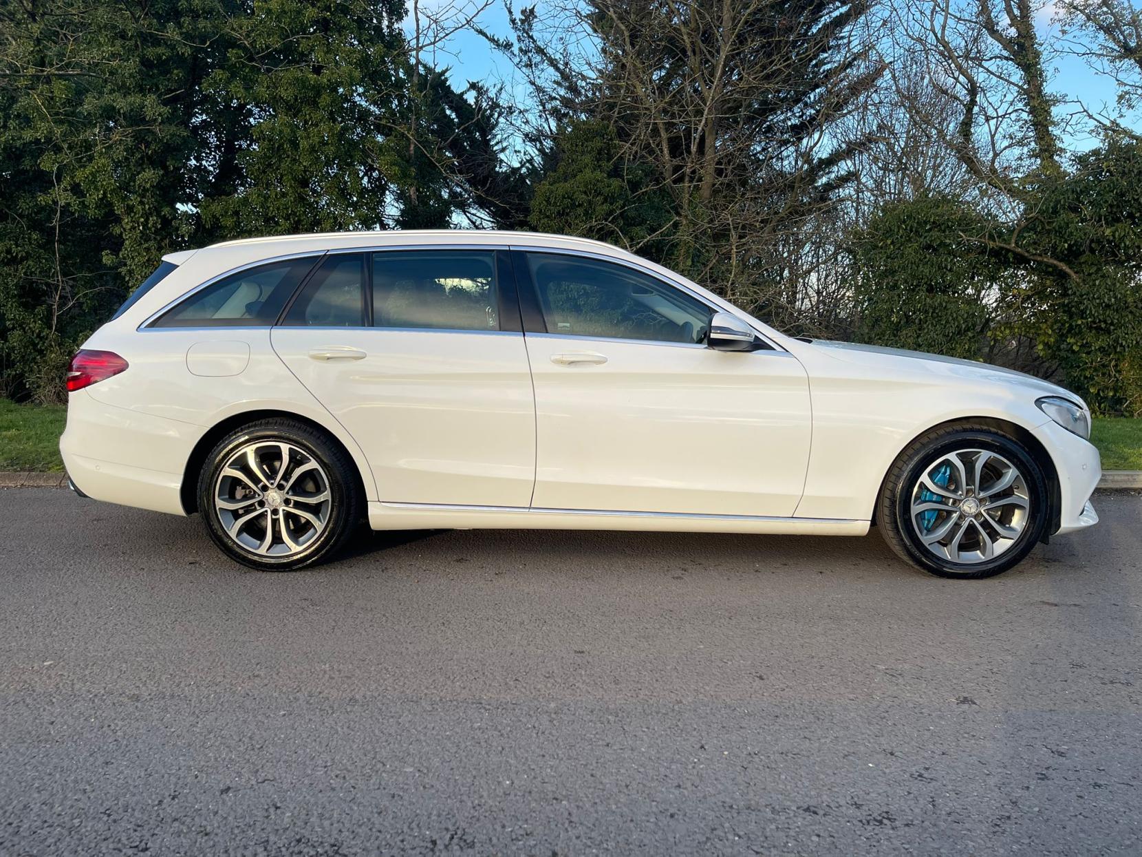 Mercedes-Benz C Class 2.0 C350e 6.4kWh Sport Estate 5dr Petrol Plug-in Hybrid G-Tronic+ Euro 6 (s/s) (293 ps)