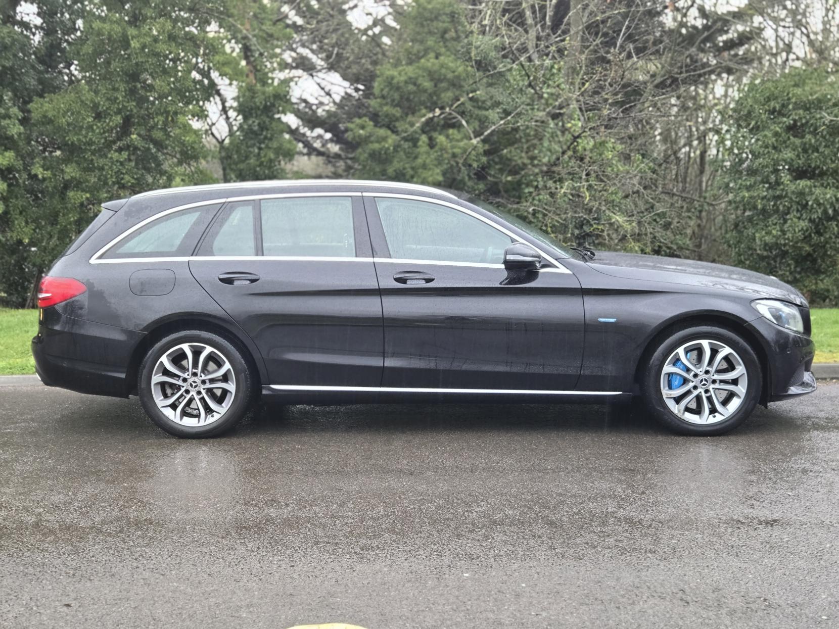 Mercedes-Benz C Class 2.0 C350e 6.4kWh Sport Estate 5dr Petrol Plug-in Hybrid G-Tronic+ Euro 6 (s/s) (293 ps)
