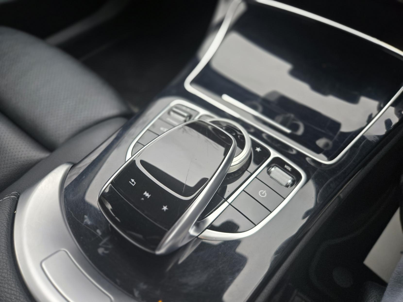 Mercedes-Benz C Class 2.0 C350e 6.4kWh Sport Estate 5dr Petrol Plug-in Hybrid G-Tronic+ Euro 6 (s/s) (293 ps)