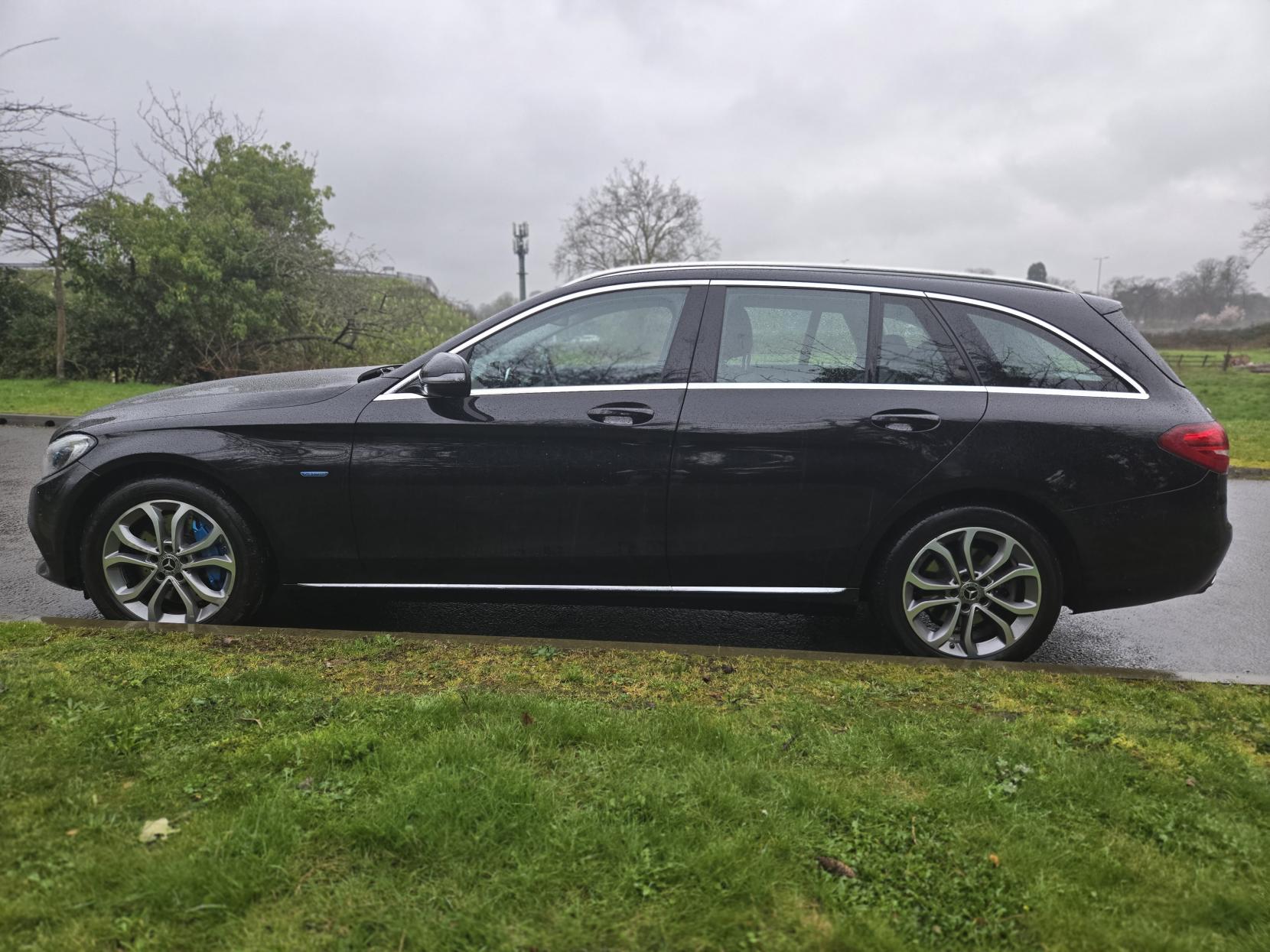 Mercedes-Benz C Class 2.0 C350e 6.4kWh Sport Estate 5dr Petrol Plug-in Hybrid G-Tronic+ Euro 6 (s/s) (293 ps)