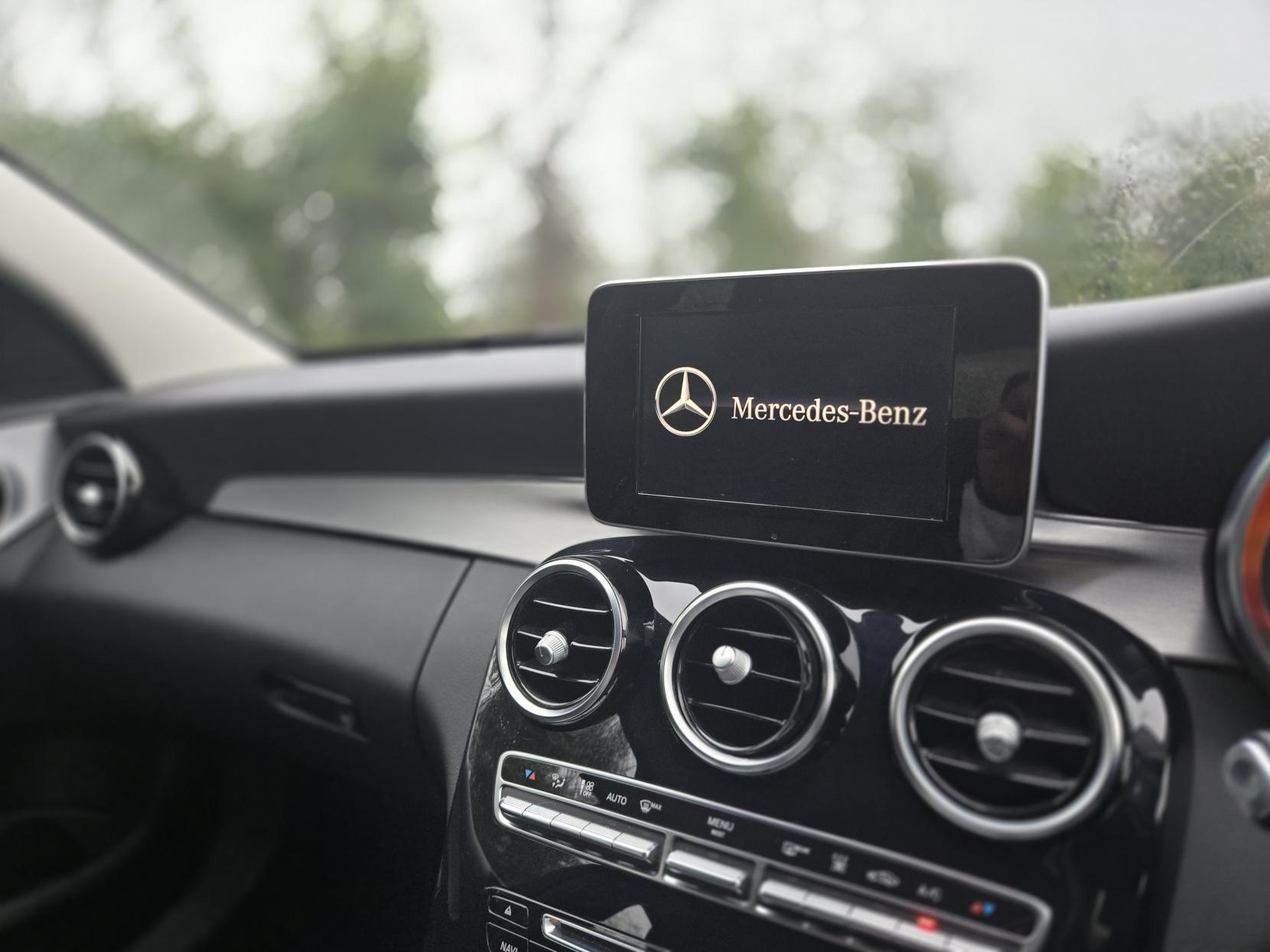 Mercedes-Benz C Class 2.0 C350e 6.4kWh Sport Estate 5dr Petrol Plug-in Hybrid G-Tronic+ Euro 6 (s/s) (293 ps)