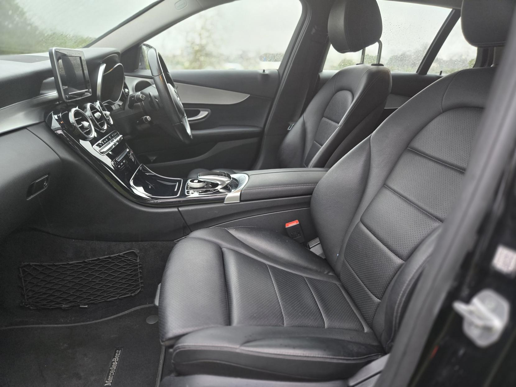 Mercedes-Benz C Class 2.0 C350e 6.4kWh Sport Estate 5dr Petrol Plug-in Hybrid G-Tronic+ Euro 6 (s/s) (293 ps)