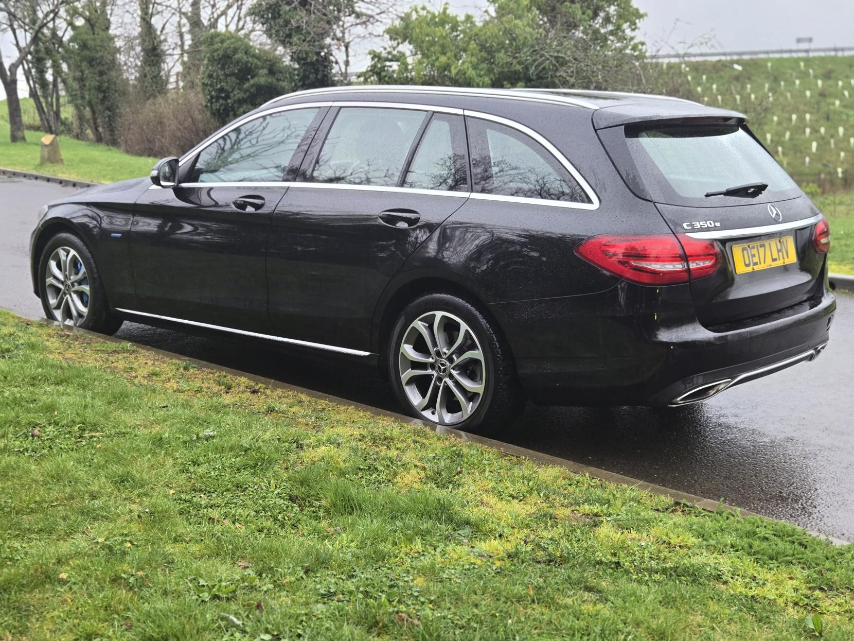 Mercedes-Benz C Class 2.0 C350e 6.4kWh Sport Estate 5dr Petrol Plug-in Hybrid G-Tronic+ Euro 6 (s/s) (293 ps)