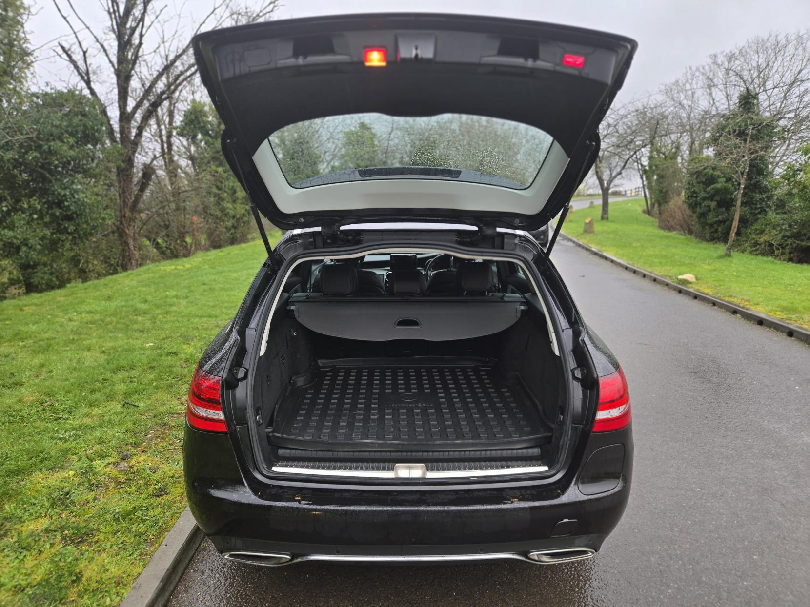 Mercedes-Benz C Class 2.0 C350e 6.4kWh Sport Estate 5dr Petrol Plug-in Hybrid G-Tronic+ Euro 6 (s/s) (293 ps)