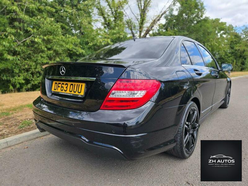 Mercedes-Benz C Class 1.6 C180 AMG Sport Plus G-Tronic+ Euro 6 (s/s) 4dr