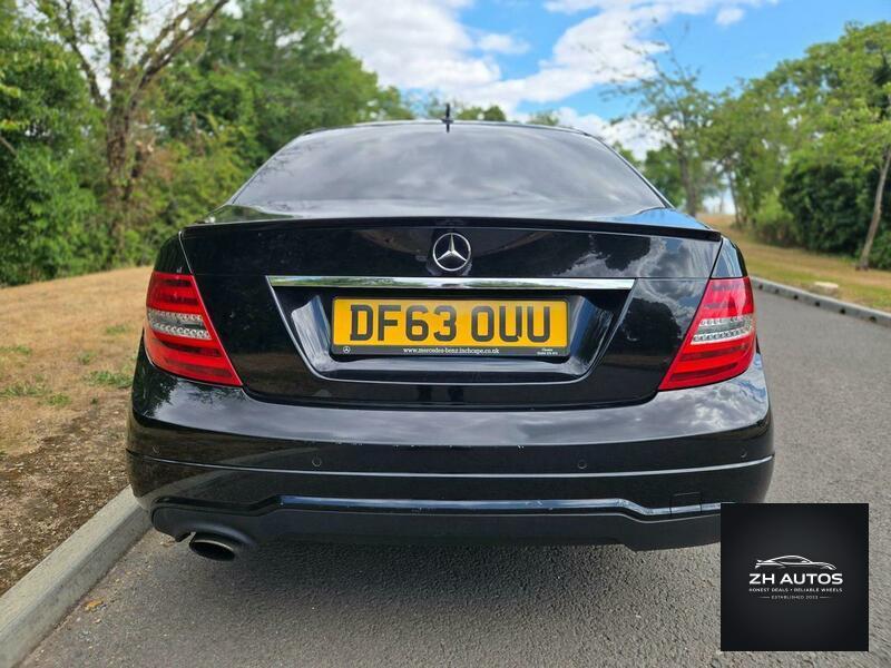 Mercedes-Benz C Class 1.6 C180 AMG Sport Plus G-Tronic+ Euro 6 (s/s) 4dr