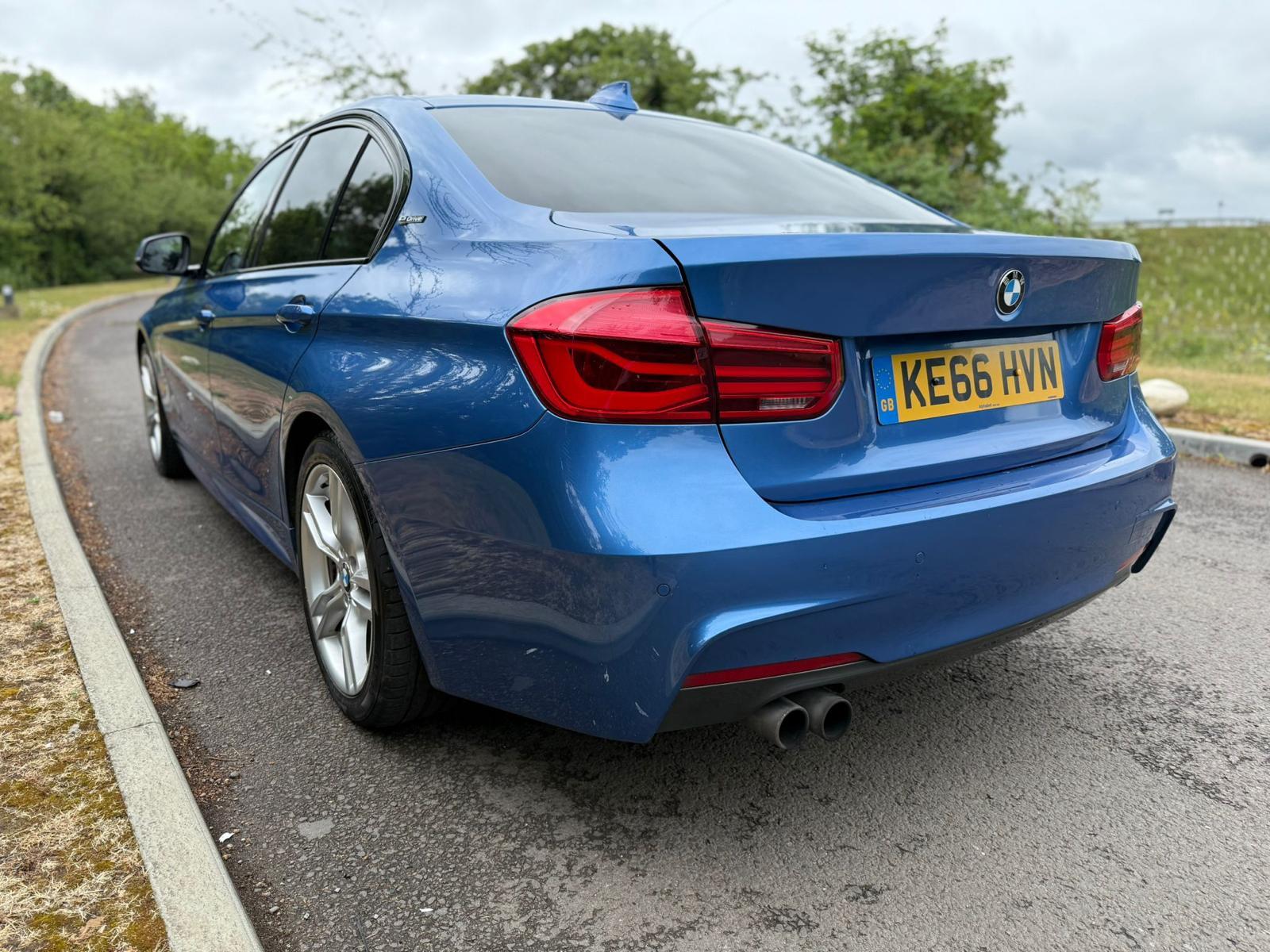 BMW 3 Series 2.0 330e 7.6kWh M Sport Saloon 4dr Petrol Plug-in Hybrid Auto Euro 6 (s/s) (252 ps)