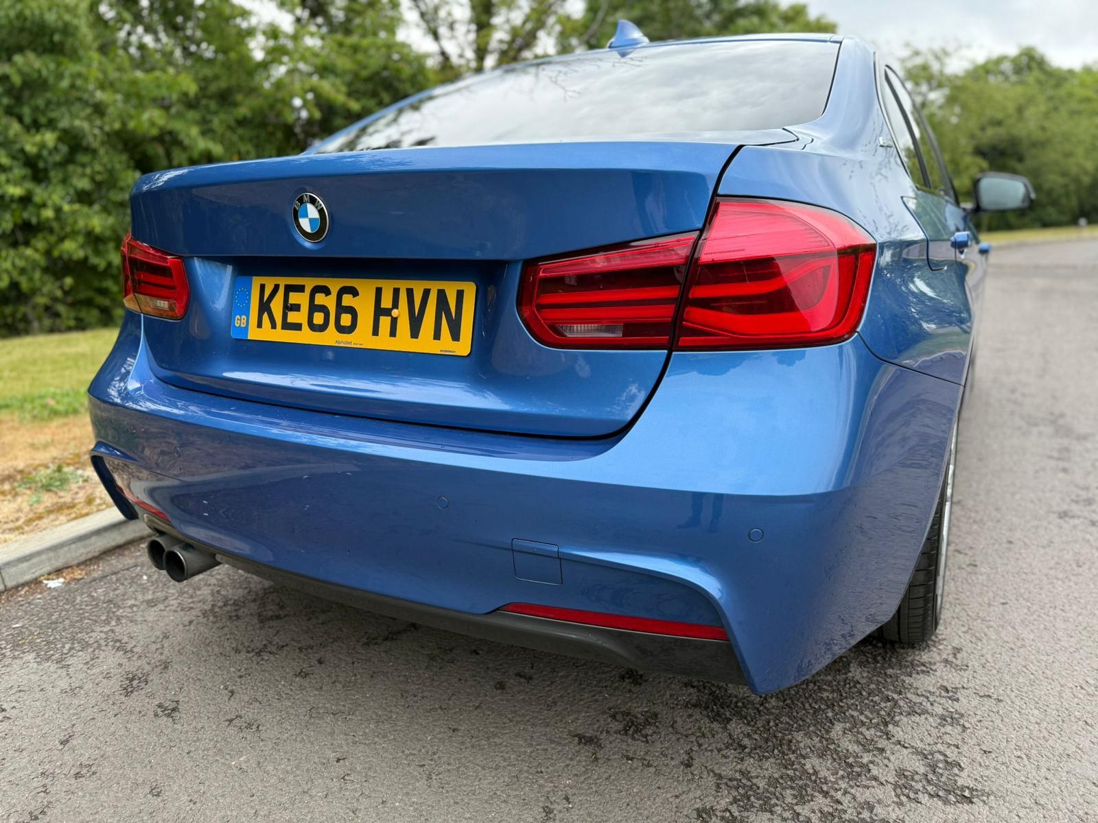 BMW 3 Series 2.0 330e 7.6kWh M Sport Saloon 4dr Petrol Plug-in Hybrid Auto Euro 6 (s/s) (252 ps)