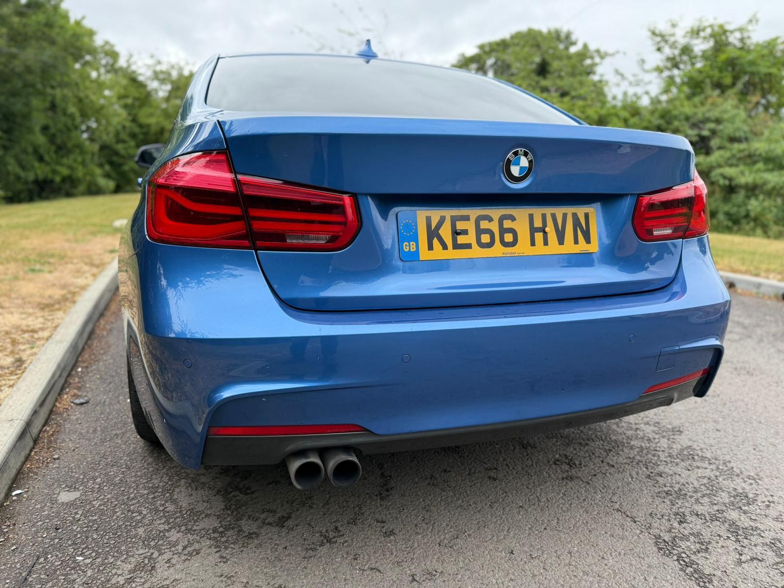 BMW 3 Series 2.0 330e 7.6kWh M Sport Saloon 4dr Petrol Plug-in Hybrid Auto Euro 6 (s/s) (252 ps)