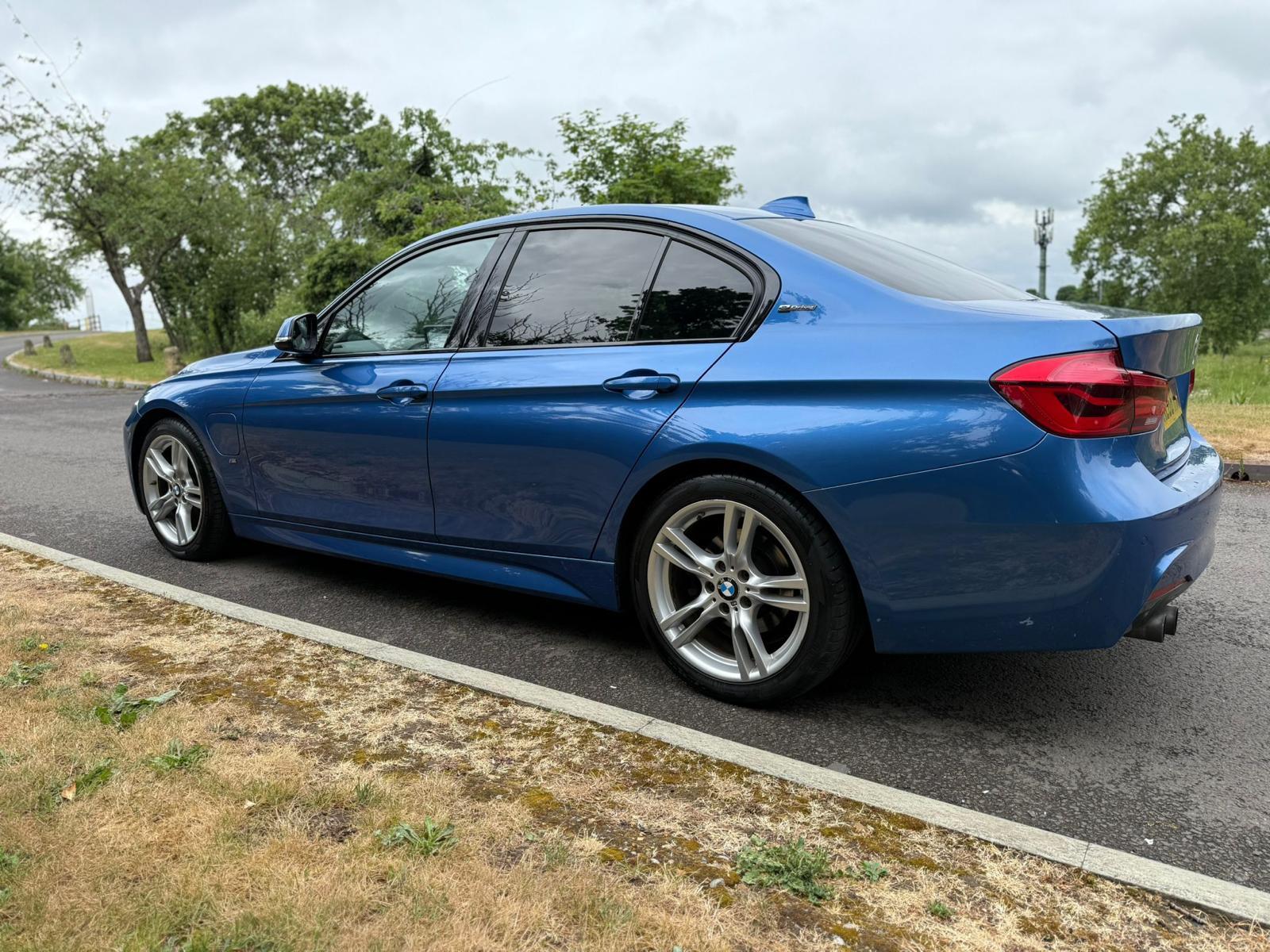 BMW 3 Series 2.0 330e 7.6kWh M Sport Saloon 4dr Petrol Plug-in Hybrid Auto Euro 6 (s/s) (252 ps)