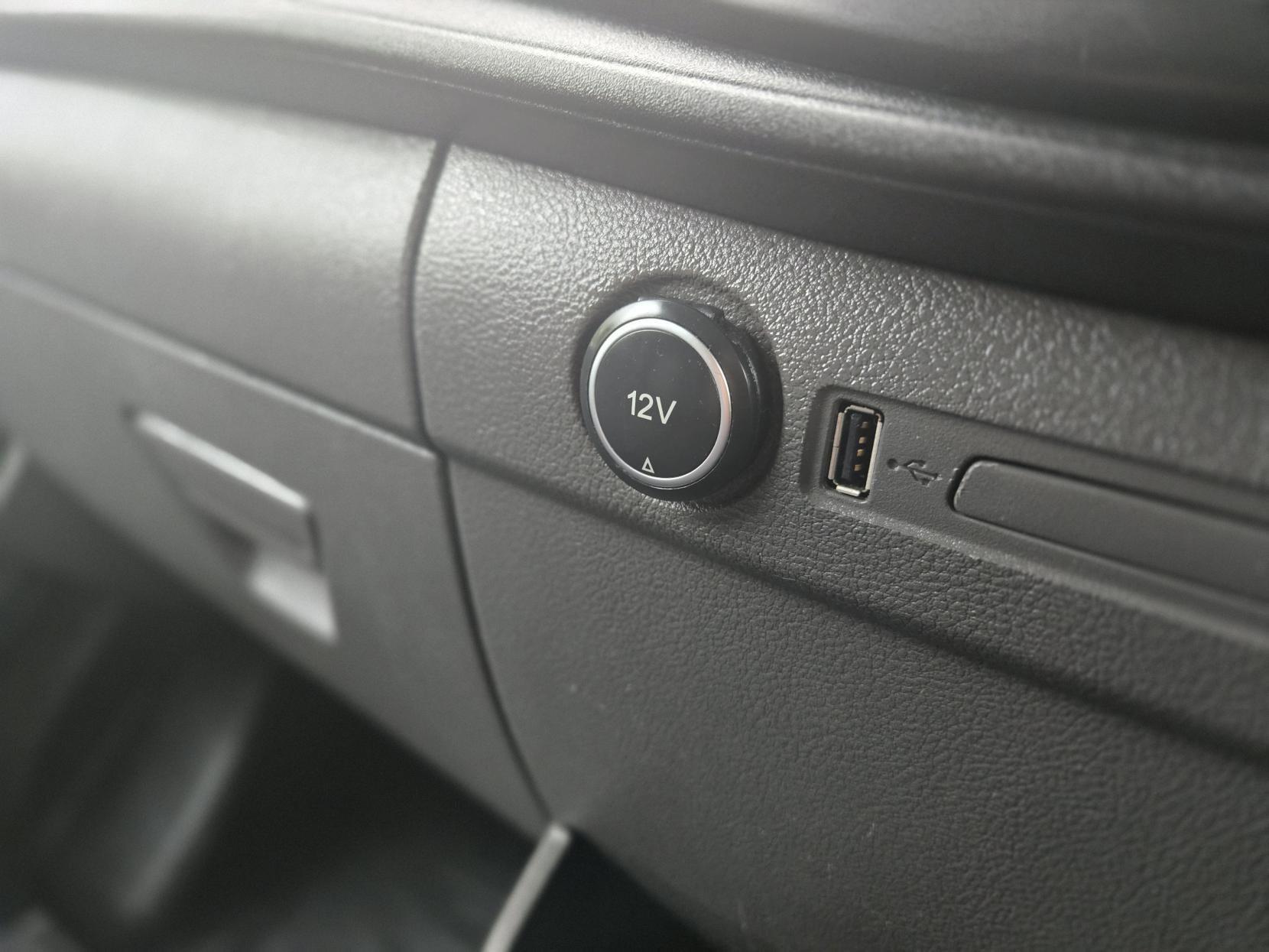 Ford Transit 2.0 290 EcoBlue Leader Panel Van 5dr Diesel Manual FWD L2 H2 Euro 6 (s/s) (130 ps)