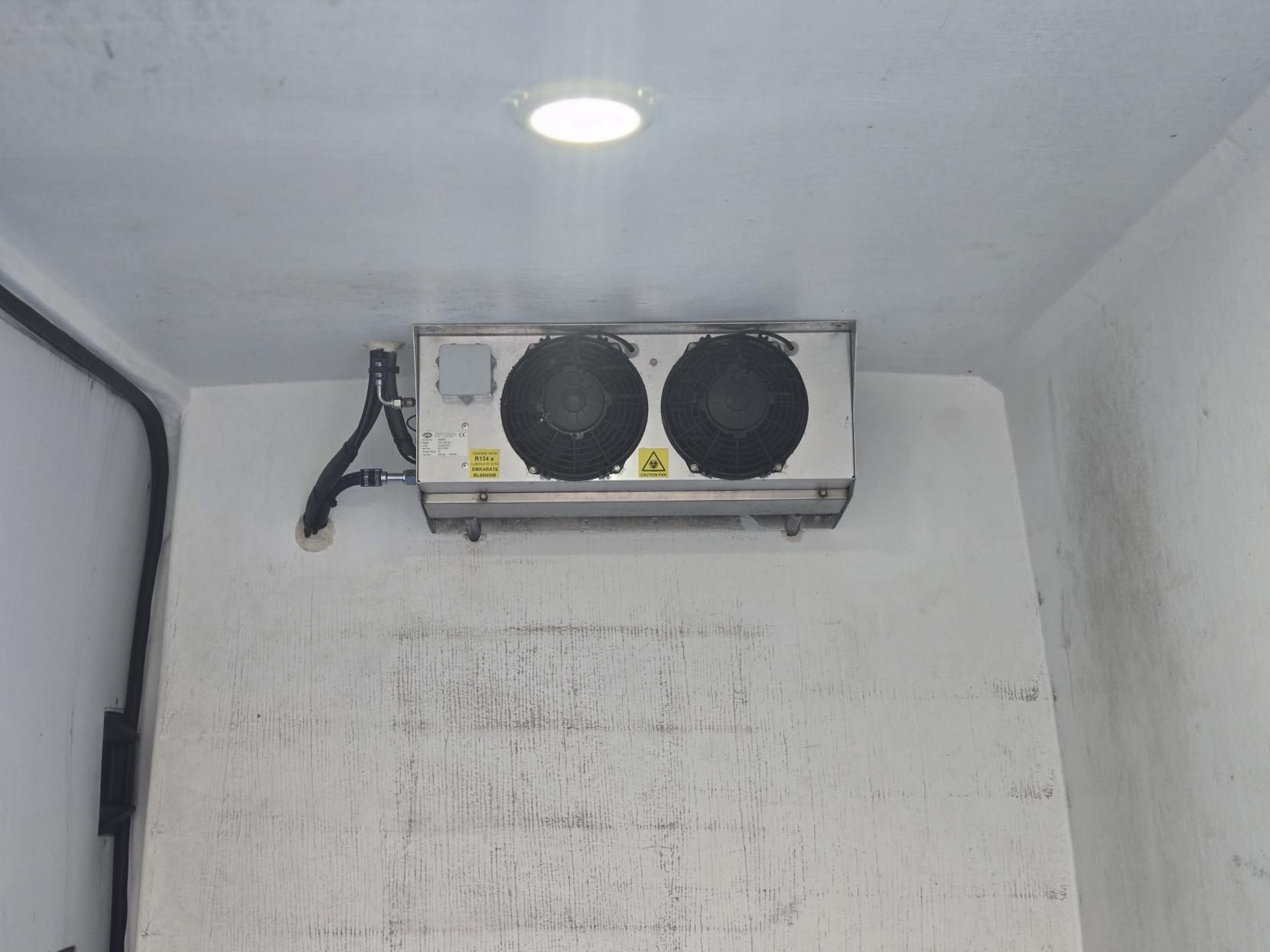 Ford Transit 2.0 290 EcoBlue Leader Panel Van 5dr Diesel Manual FWD L2 H2 Euro 6 (s/s) (130 ps)