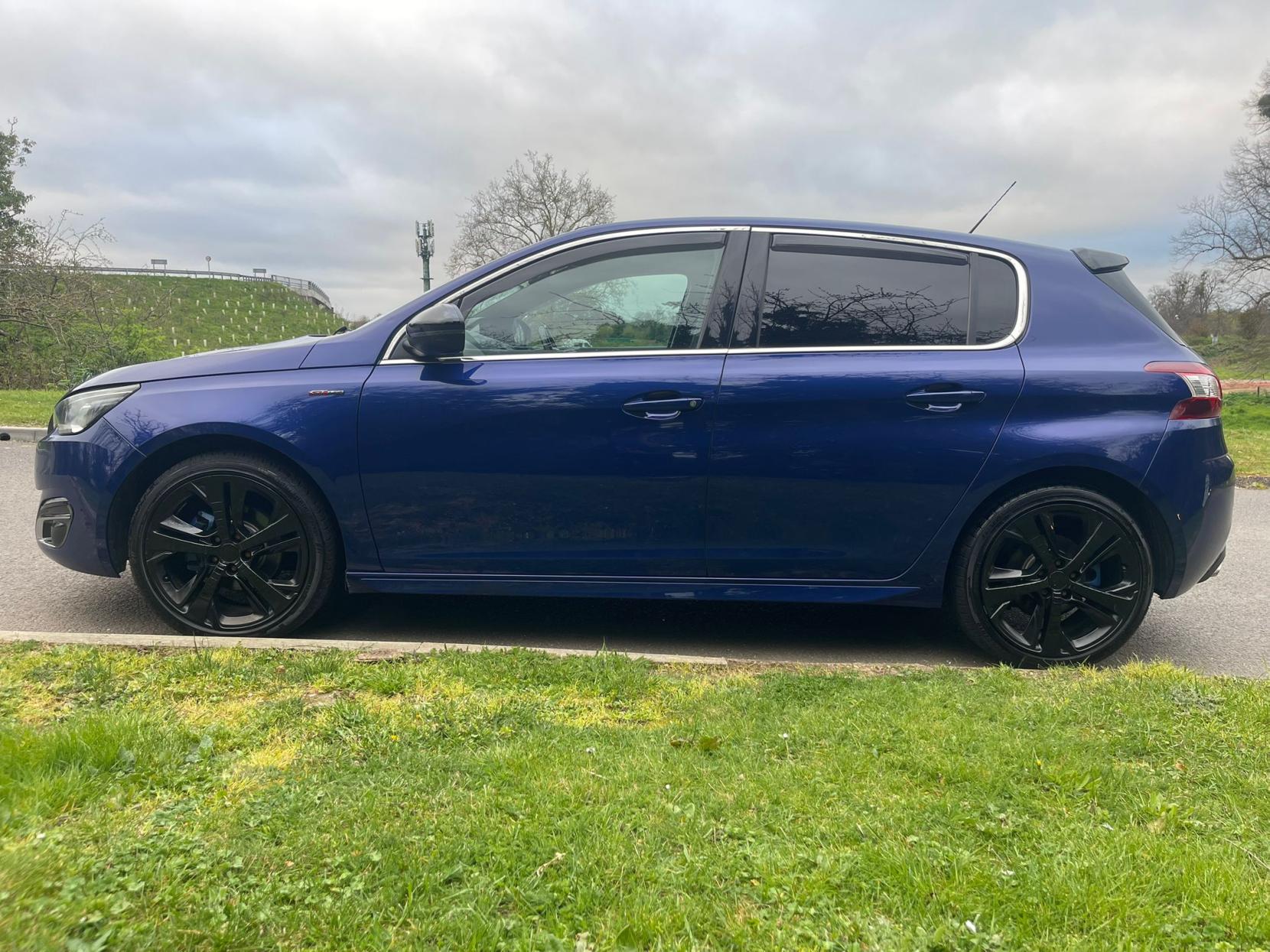 Peugeot 308 1.2 PureTech GT Line Hatchback 5dr Petrol Manual Euro 6 (s/s) (130 ps)