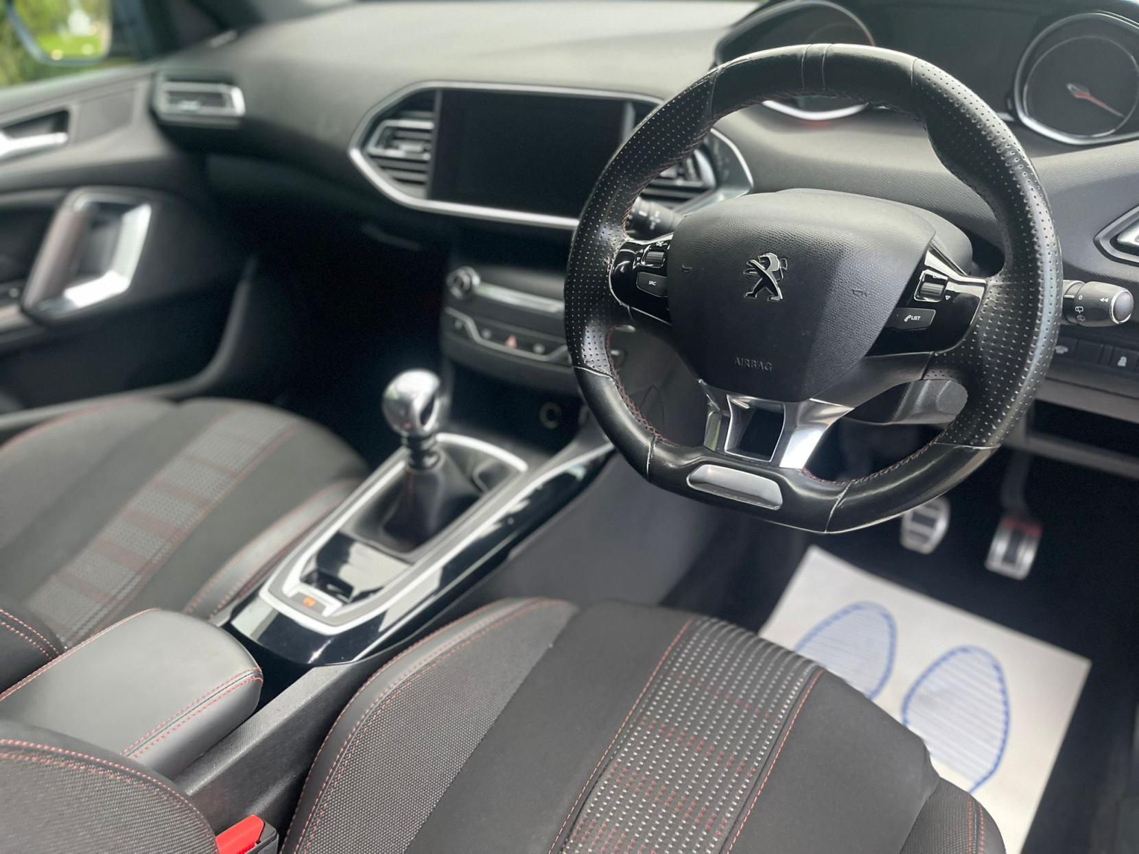 Peugeot 308 1.2 PureTech GT Line Hatchback 5dr Petrol Manual Euro 6 (s/s) (130 ps)