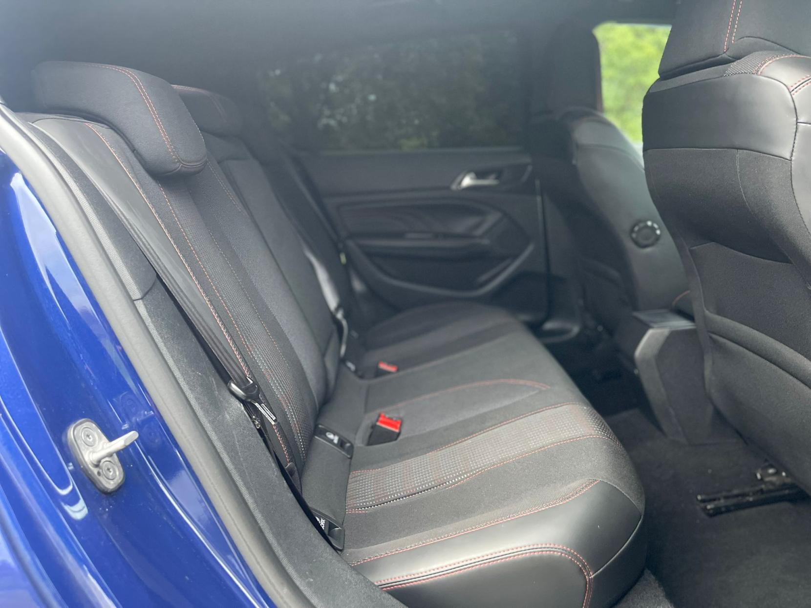 Peugeot 308 1.2 PureTech GT Line Hatchback 5dr Petrol Manual Euro 6 (s/s) (130 ps)