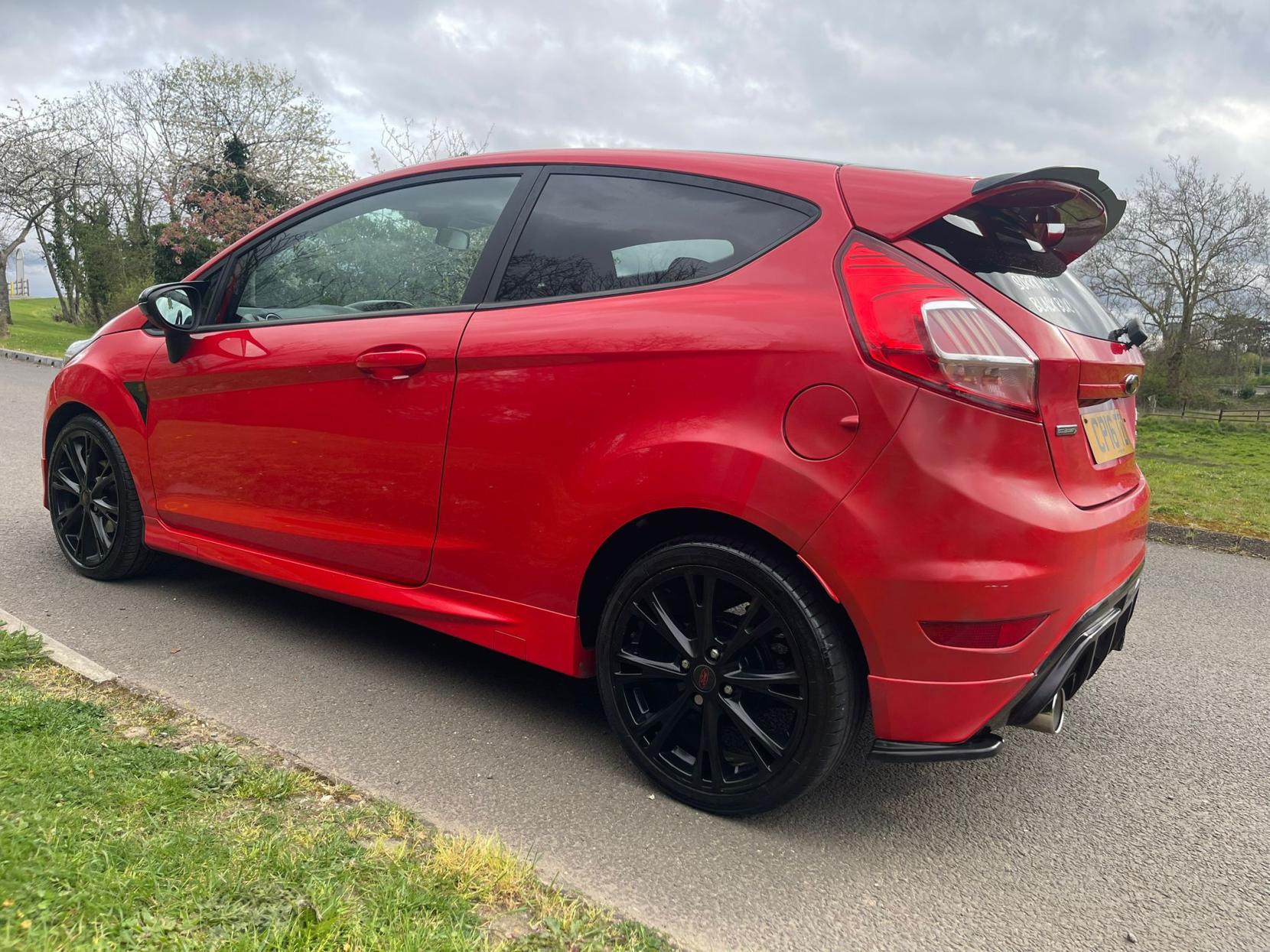 Ford Fiesta 1.0T EcoBoost Zetec S Hatchback 3dr Petrol Manual Euro 6 (s/s) (140 ps)