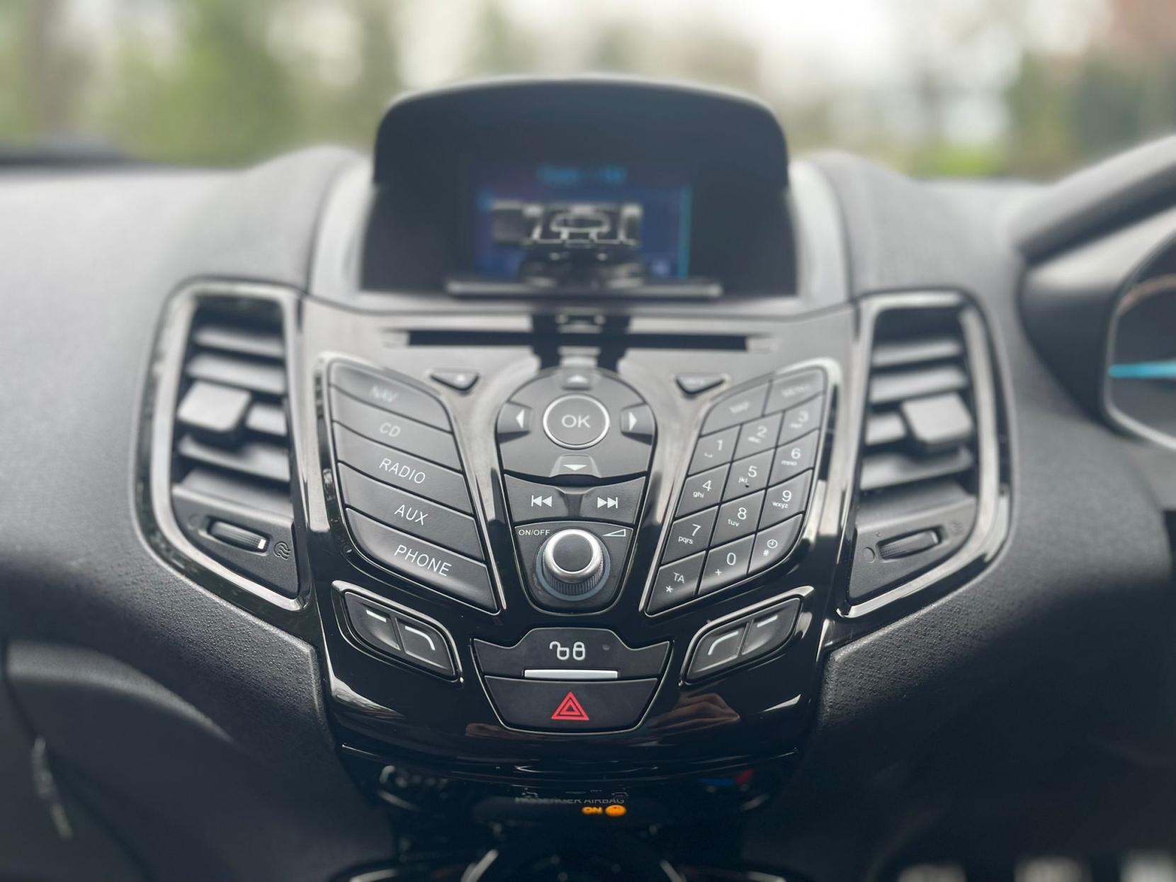 Ford Fiesta 1.0T EcoBoost Zetec S Hatchback 3dr Petrol Manual Euro 6 (s/s) (140 ps)