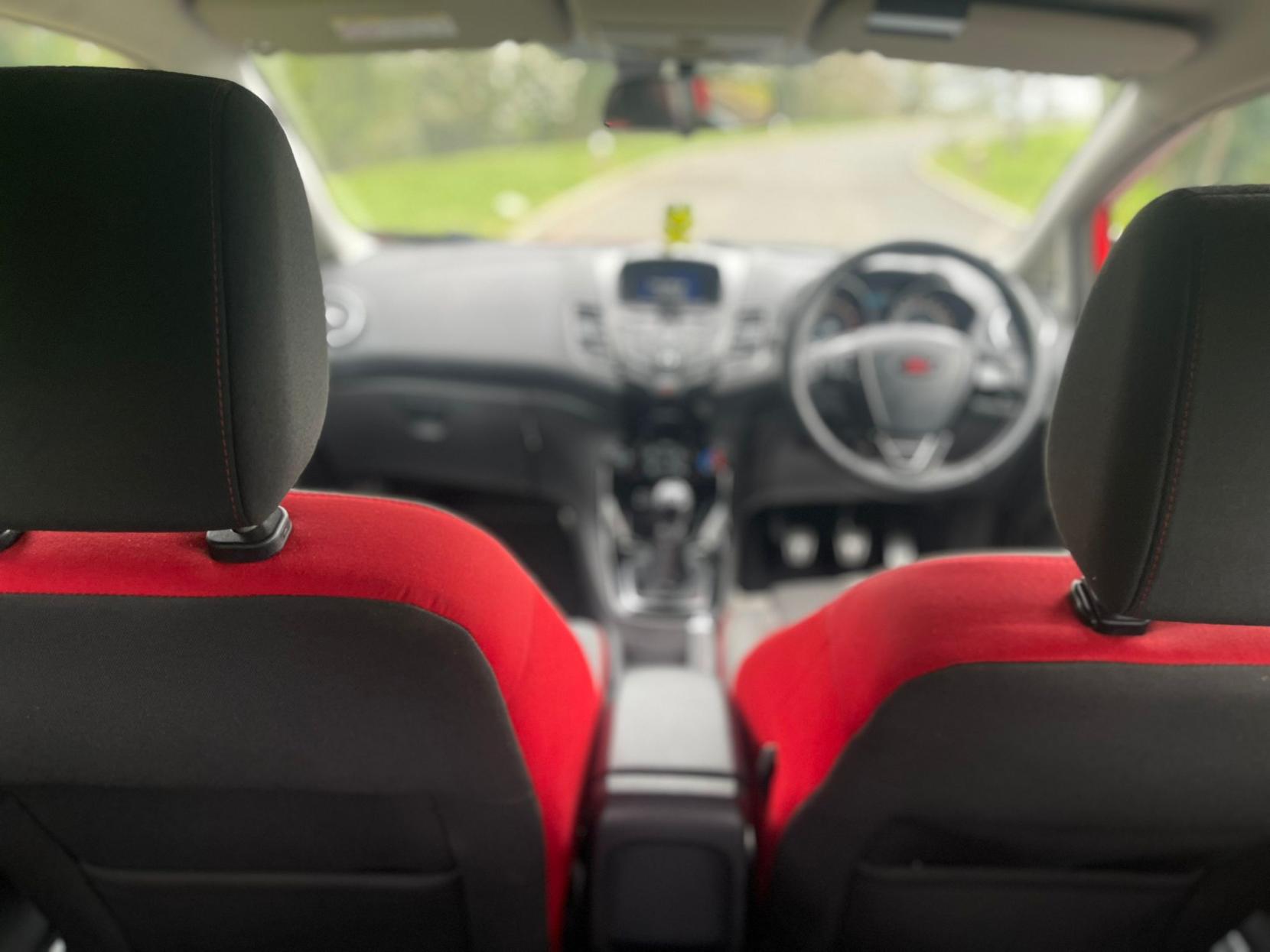 Ford Fiesta 1.0T EcoBoost Zetec S Hatchback 3dr Petrol Manual Euro 6 (s/s) (140 ps)