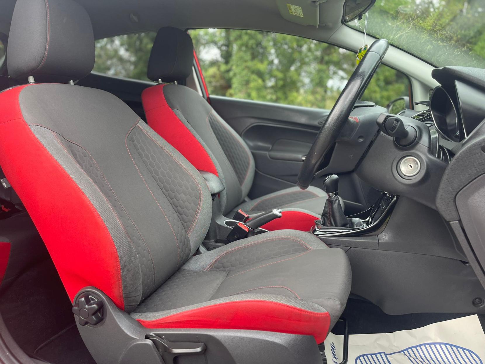 Ford Fiesta 1.0T EcoBoost Zetec S Hatchback 3dr Petrol Manual Euro 6 (s/s) (140 ps)