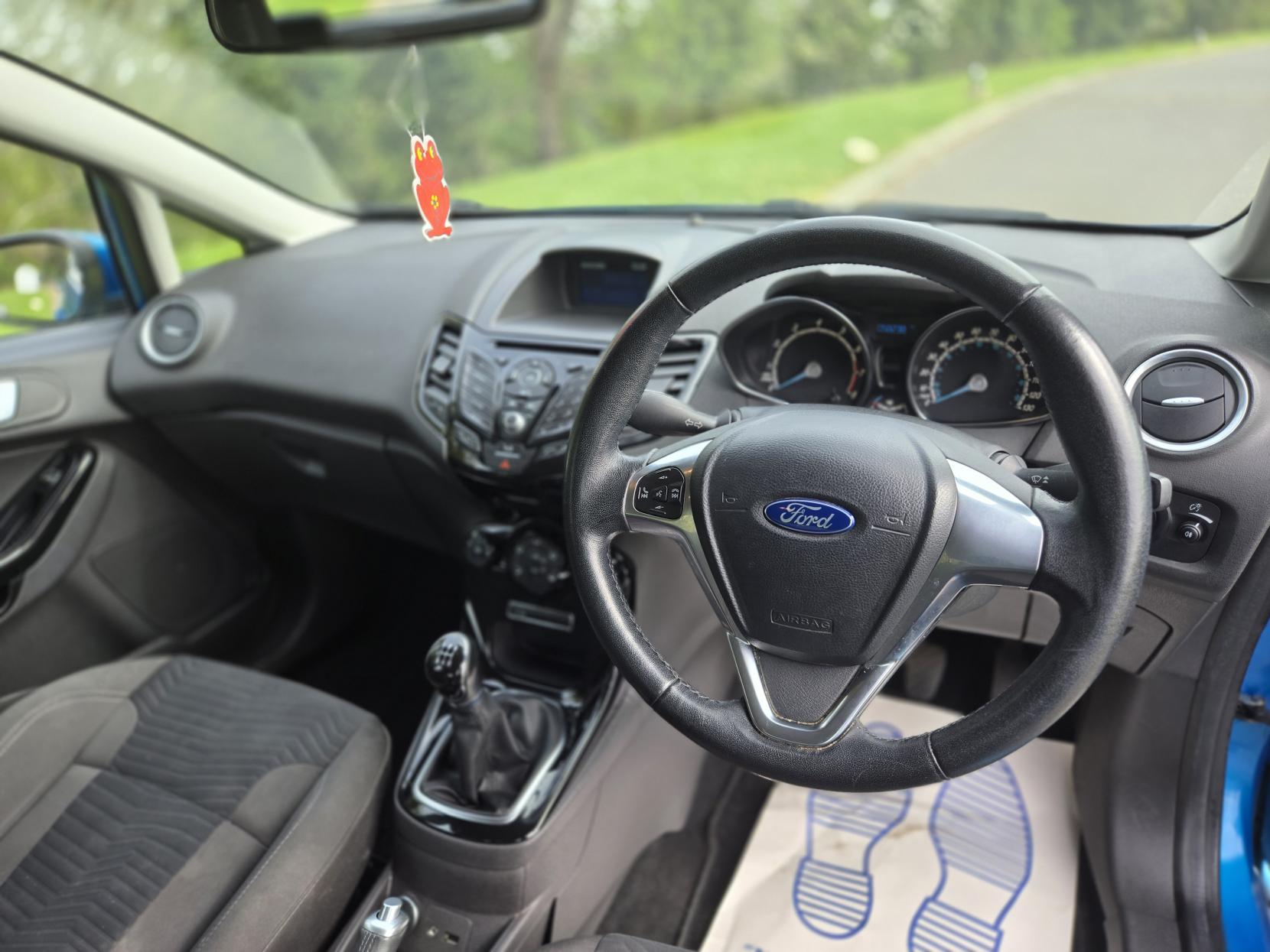 Ford Fiesta 1.0T EcoBoost Zetec Hatchback 5dr Petrol Manual Euro 6 (s/s) (100 ps)