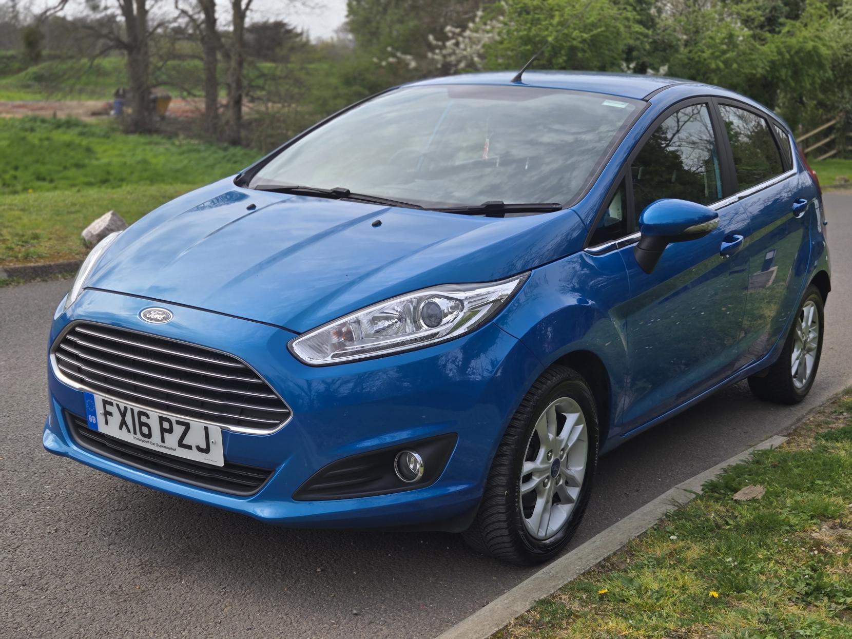 Ford Fiesta 1.0T EcoBoost Zetec Hatchback 5dr Petrol Manual Euro 6 (s/s) (100 ps)