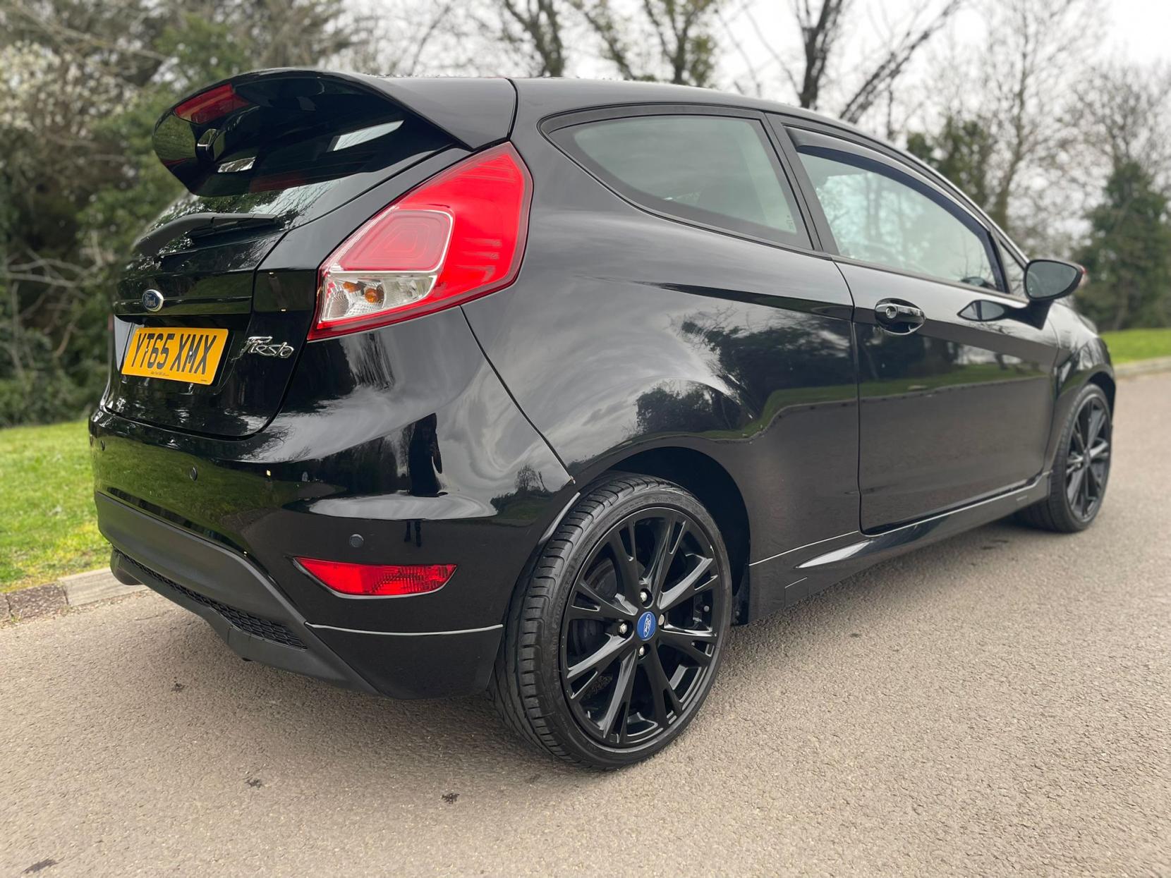 Ford Fiesta 1.0T EcoBoost Zetec S Hatchback 3dr Petrol Manual Euro 6 (s/s) (140 ps)