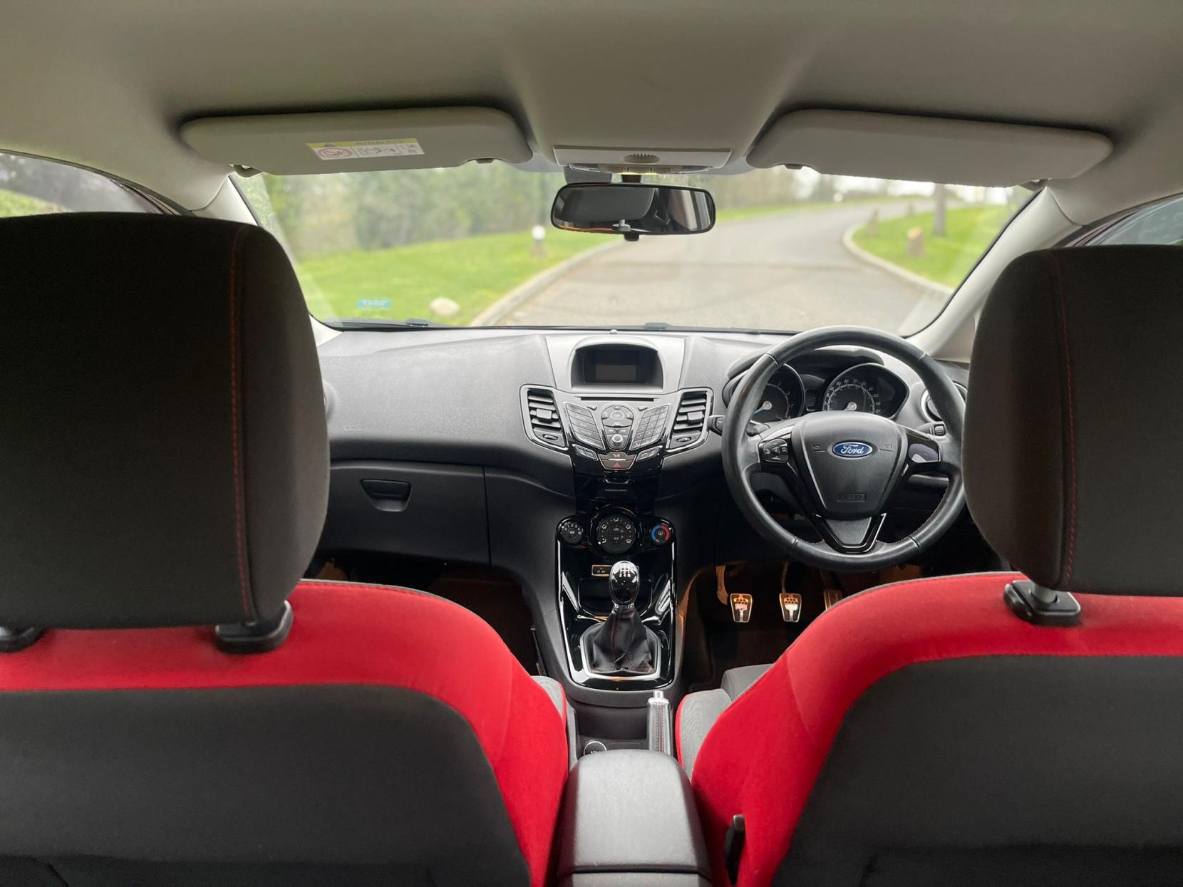 Ford Fiesta 1.0T EcoBoost Zetec S Hatchback 3dr Petrol Manual Euro 6 (s/s) (140 ps)