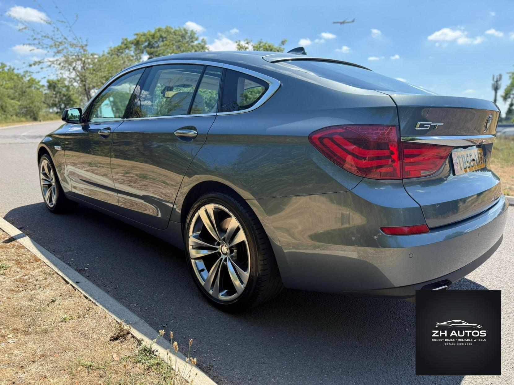 BMW 5 Series 4.4 550i V8 SE Touring Steptronic Euro 5 5dr