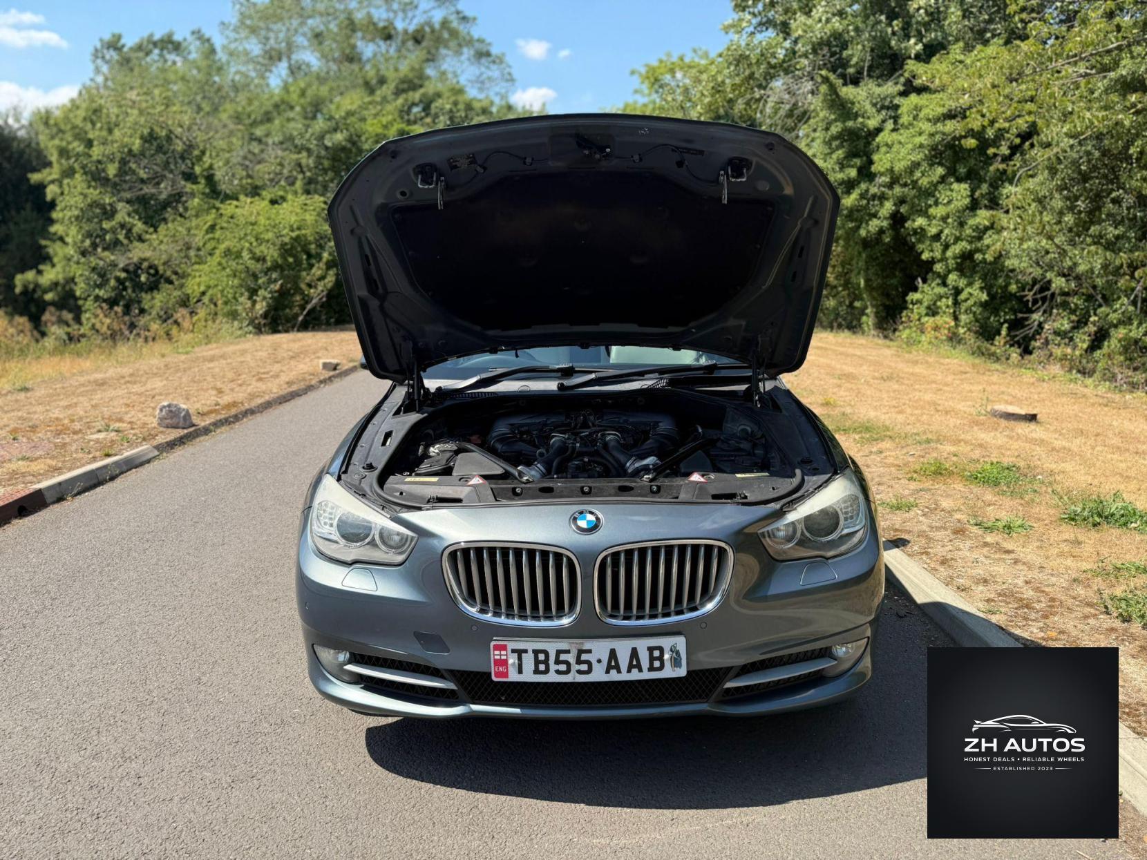 BMW 5 Series 4.4 550i V8 SE Touring Steptronic Euro 5 5dr