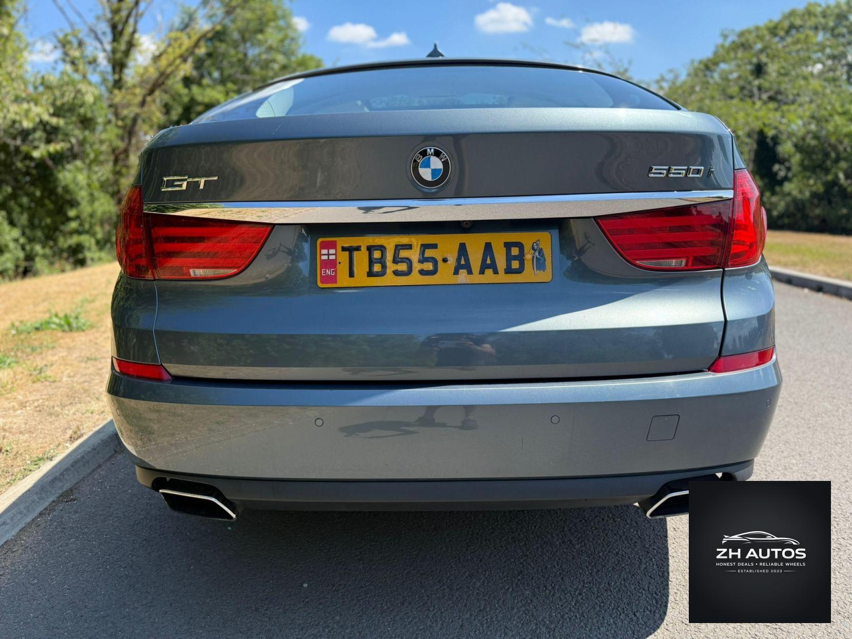 BMW 5 Series 4.4 550i V8 SE Touring Steptronic Euro 5 5dr