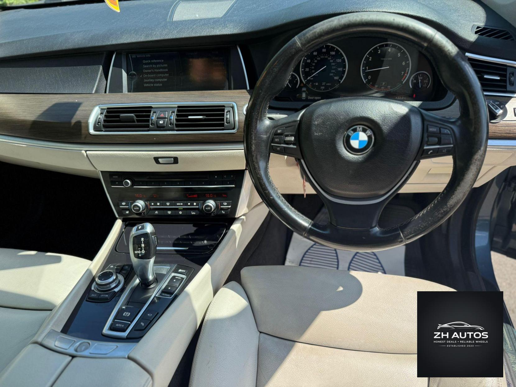 BMW 5 Series 4.4 550i V8 SE Touring Steptronic Euro 5 5dr