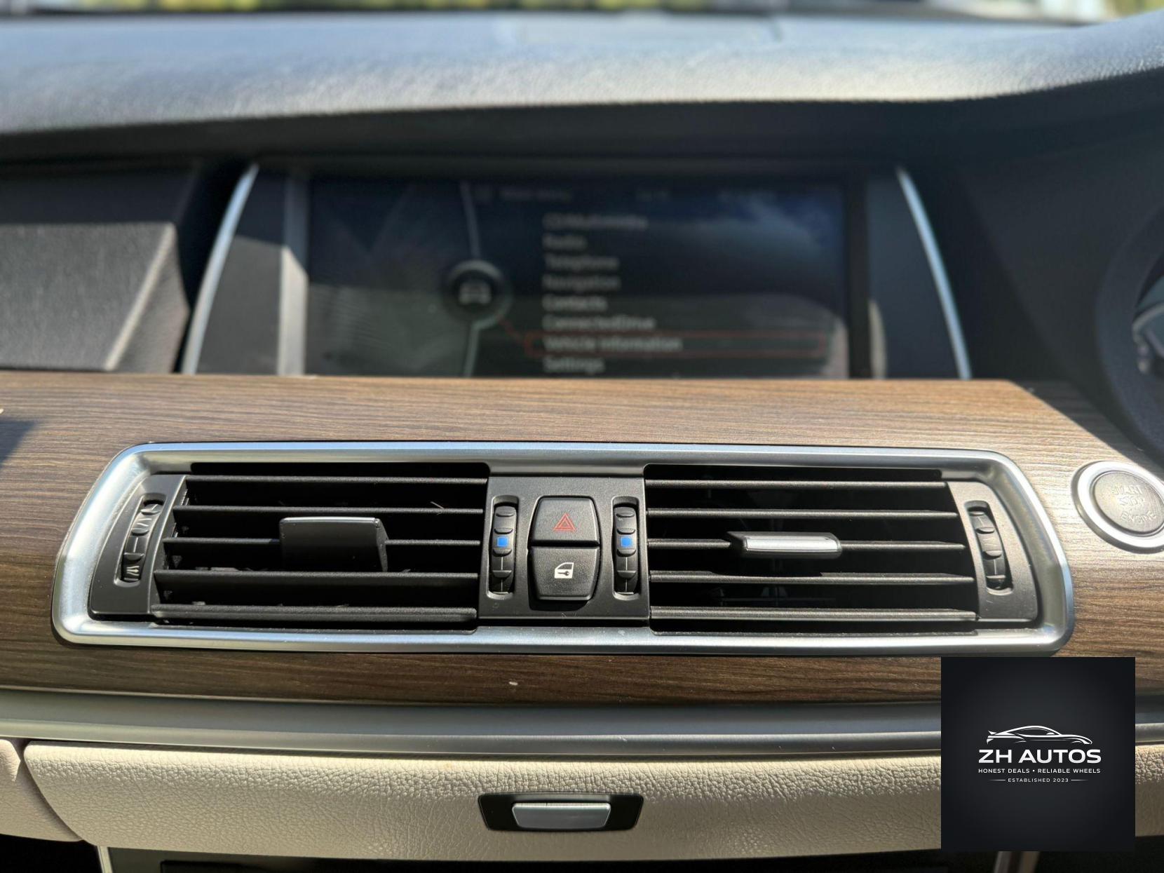 BMW 5 Series 4.4 550i V8 SE Touring Steptronic Euro 5 5dr