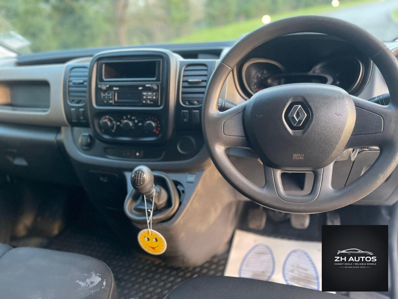 Renault Trafic 1.6 dCi ENERGY 29 Business+ LWB Standard Roof Euro 6 (s/s) 5dr