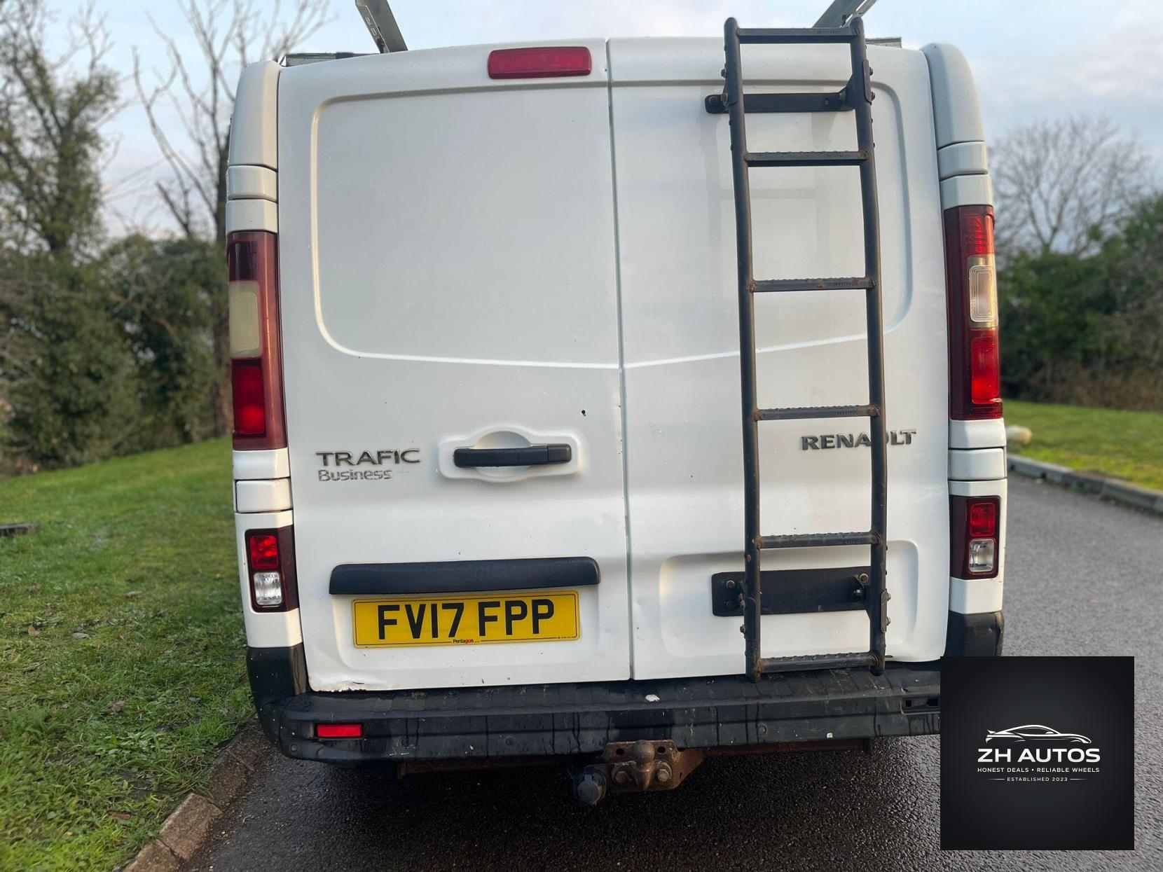 Renault Trafic 1.6 dCi ENERGY 29 Business+ LWB Standard Roof Euro 6 (s/s) 5dr