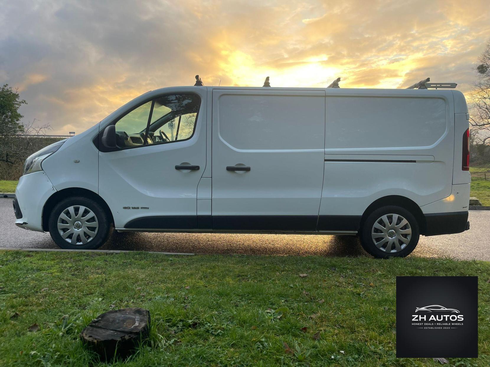 Renault Trafic 1.6 dCi ENERGY 29 Business+ LWB Standard Roof Euro 6 (s/s) 5dr