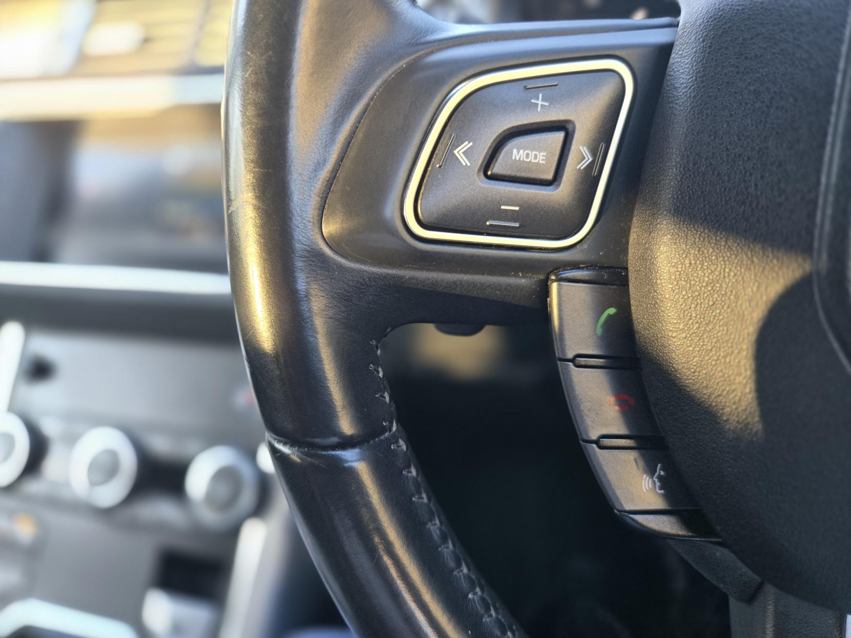 Land Rover Range Rover Evoque 2.0 TD4 SE Tech SUV 5dr Diesel Auto 4WD Euro 6 (s/s) (180 ps)