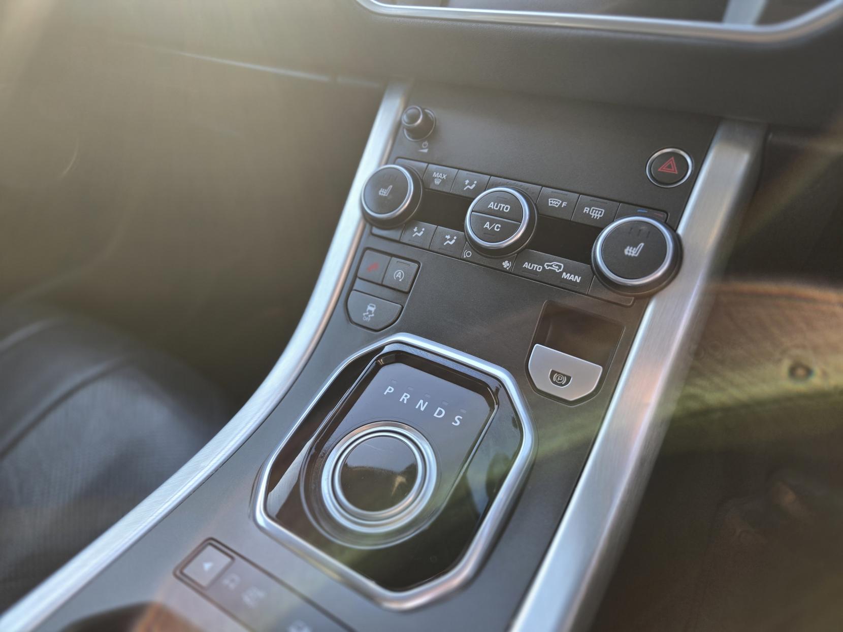 Land Rover Range Rover Evoque 2.0 TD4 SE Tech SUV 5dr Diesel Auto 4WD Euro 6 (s/s) (180 ps)