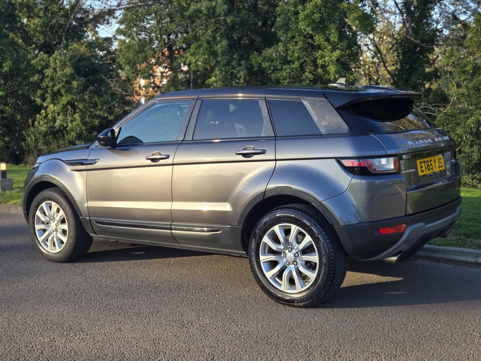 Land Rover Range Rover Evoque 2.0 TD4 SE Tech SUV 5dr Diesel Auto 4WD Euro 6 (s/s) (180 ps)