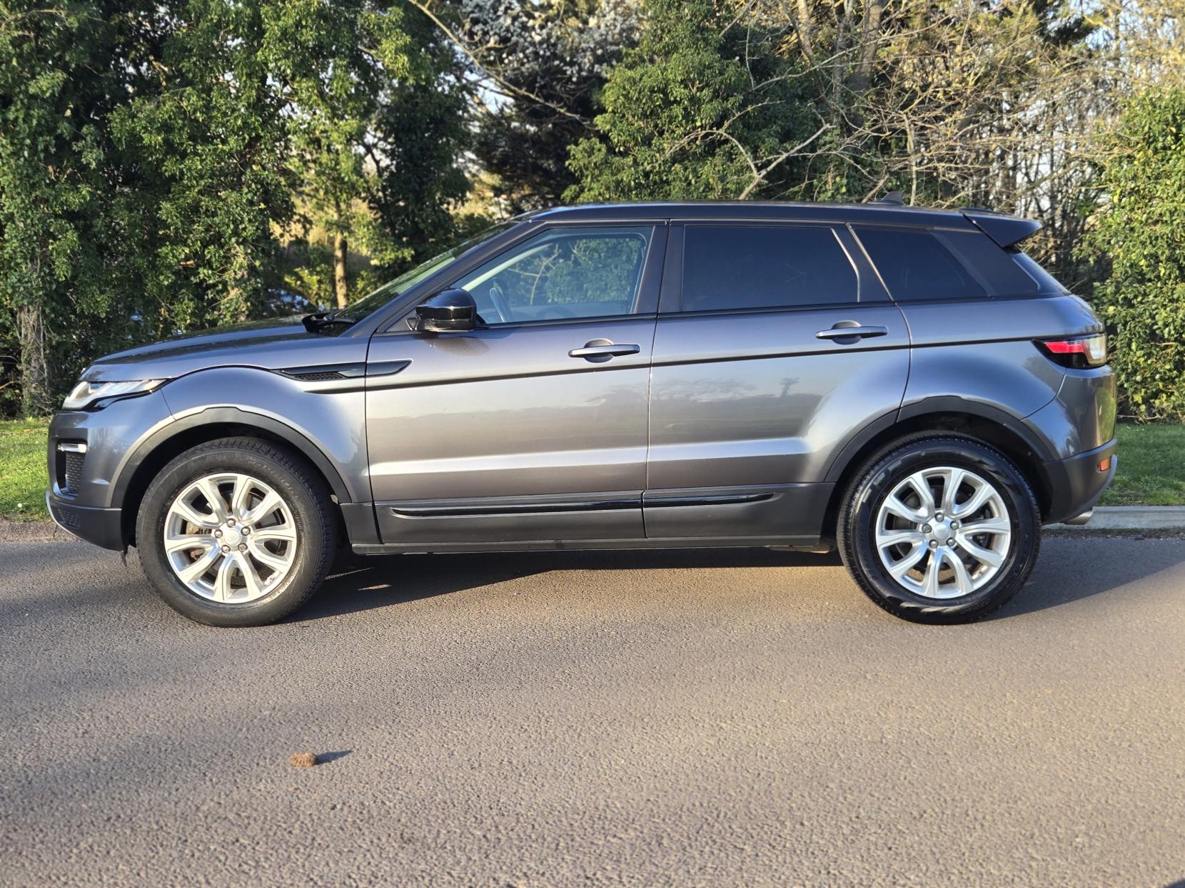 Land Rover Range Rover Evoque 2.0 TD4 SE Tech SUV 5dr Diesel Auto 4WD Euro 6 (s/s) (180 ps)