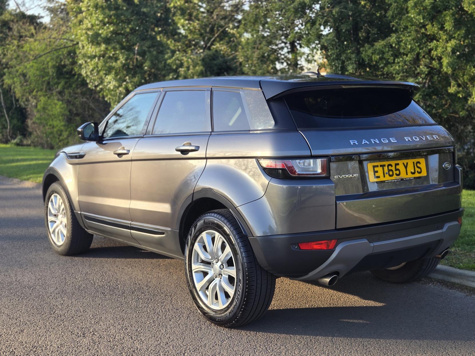 Land Rover Range Rover Evoque 2.0 TD4 SE Tech SUV 5dr Diesel Auto 4WD Euro 6 (s/s) (180 ps)
