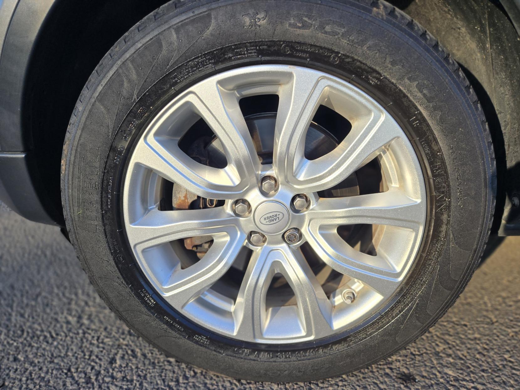 Land Rover Range Rover Evoque 2.0 TD4 SE Tech SUV 5dr Diesel Auto 4WD Euro 6 (s/s) (180 ps)