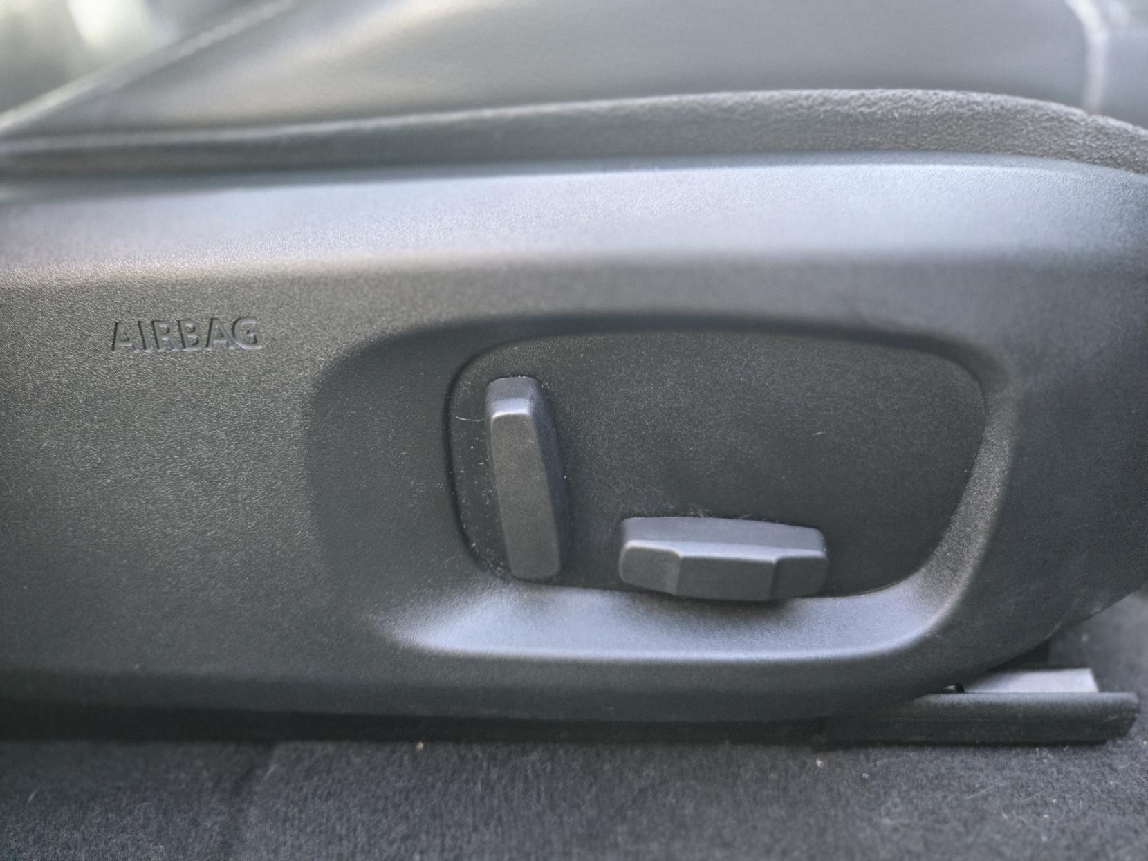 Land Rover Range Rover Evoque 2.0 TD4 SE Tech SUV 5dr Diesel Auto 4WD Euro 6 (s/s) (180 ps)